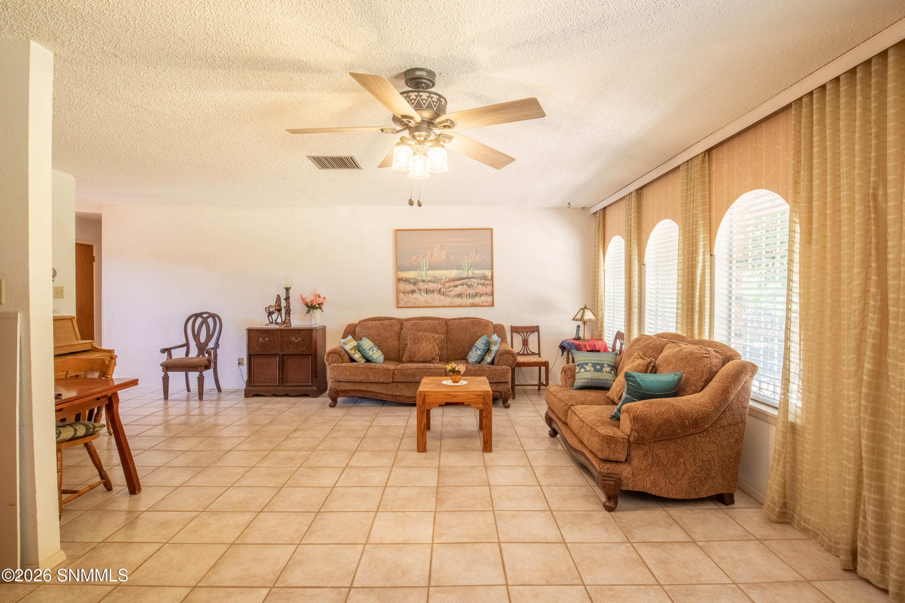4735 Campbell Road Property Photo 6