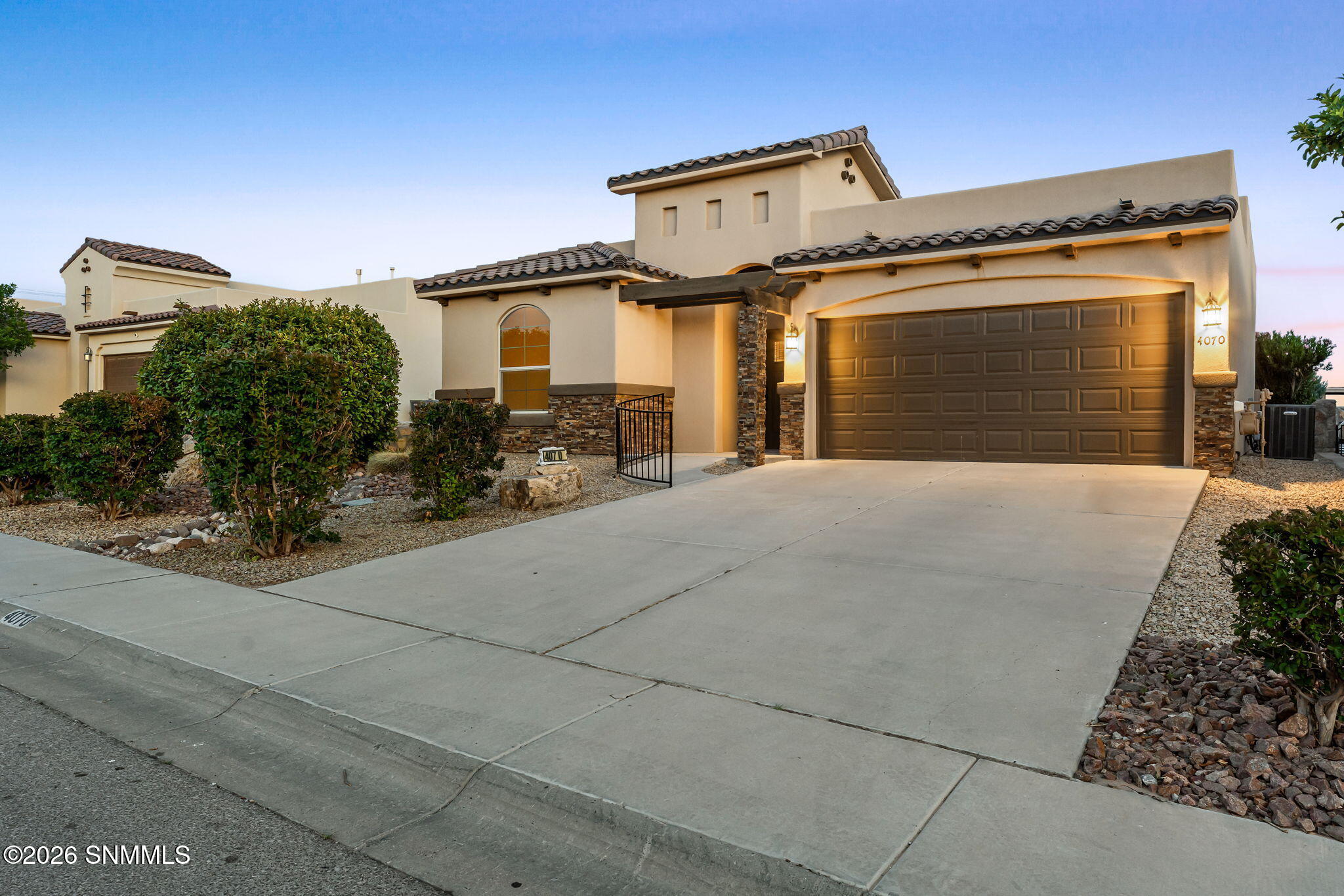 4070 Monte Sombra Avenue Property Photo 4
