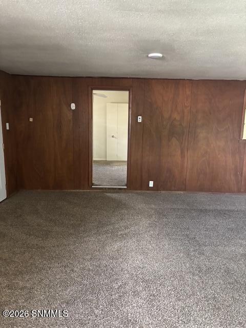1730 Boston Drive Property Photo 3