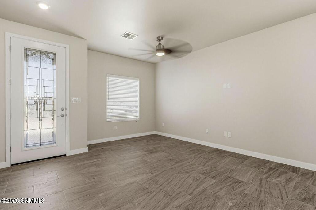 2049 Meteor Street Property Photo 2