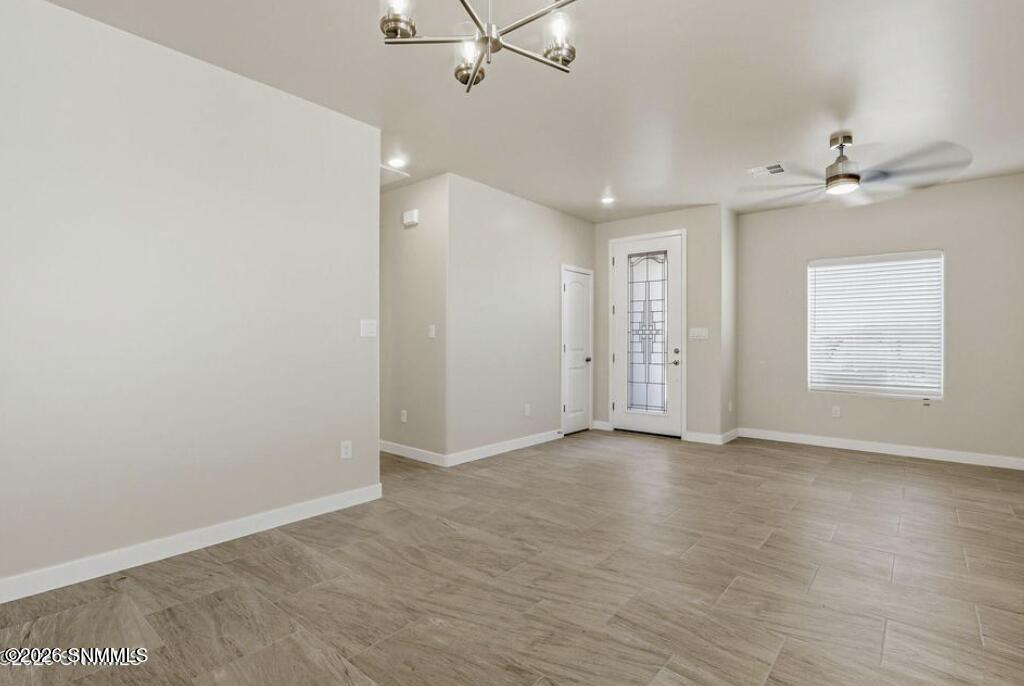2049 Meteor Street Property Photo 3