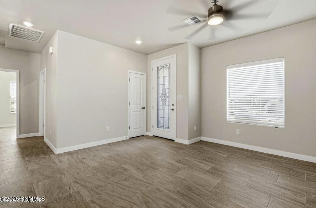 2049 Meteor Street Property Photo 9