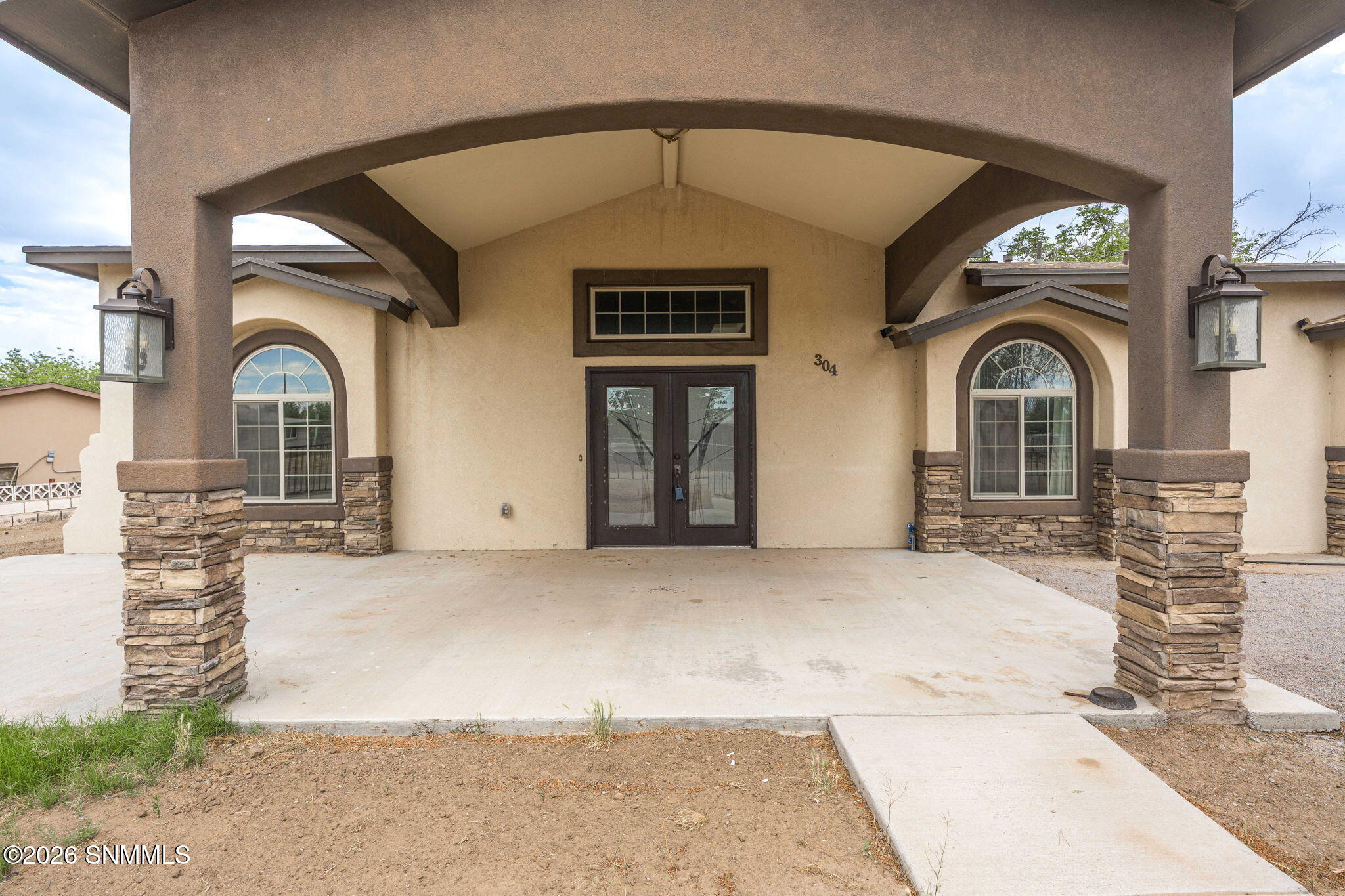 304 Las Flores Circle Property Photo 7