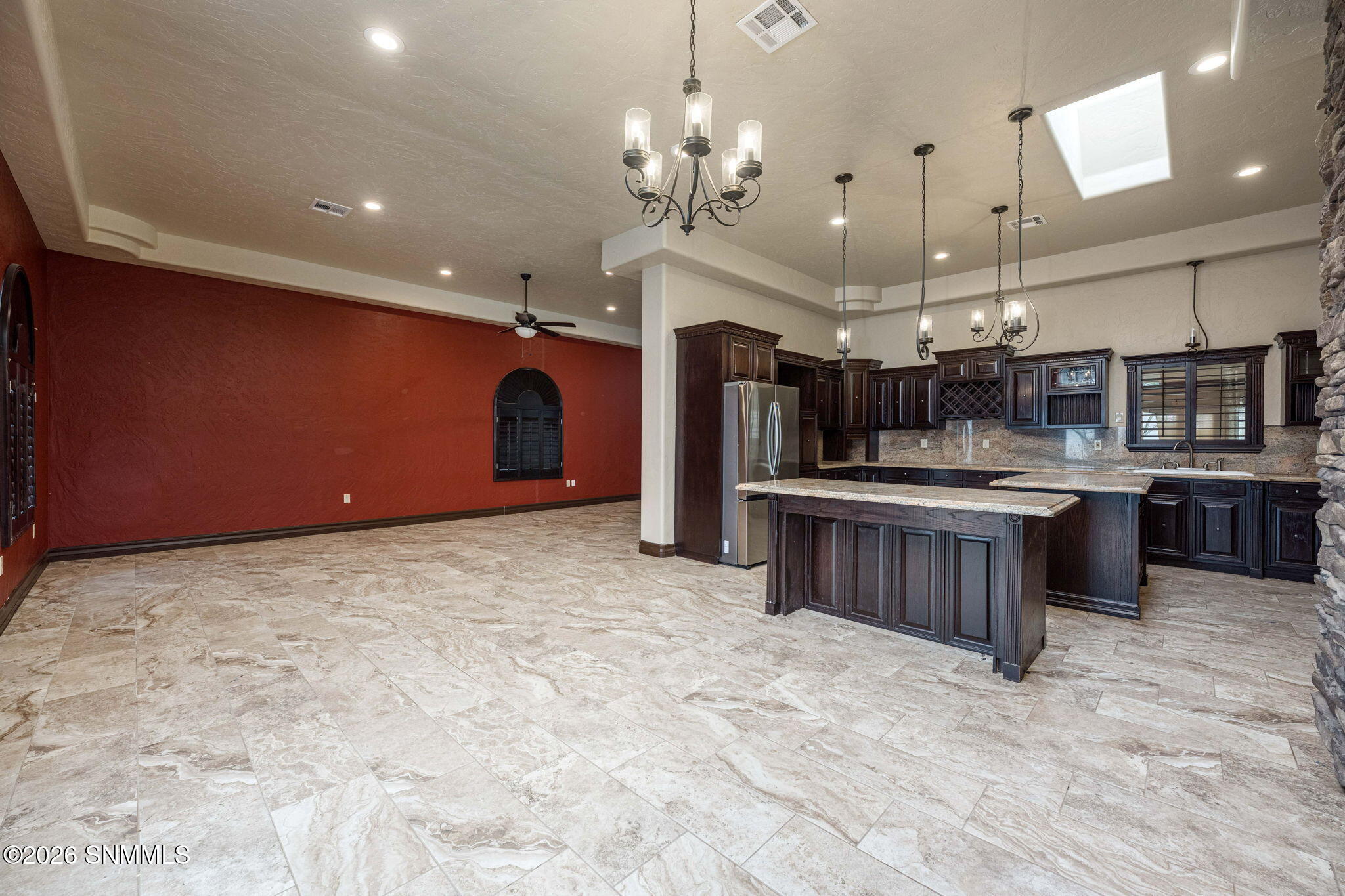 304 Las Flores Circle Property Photo 9