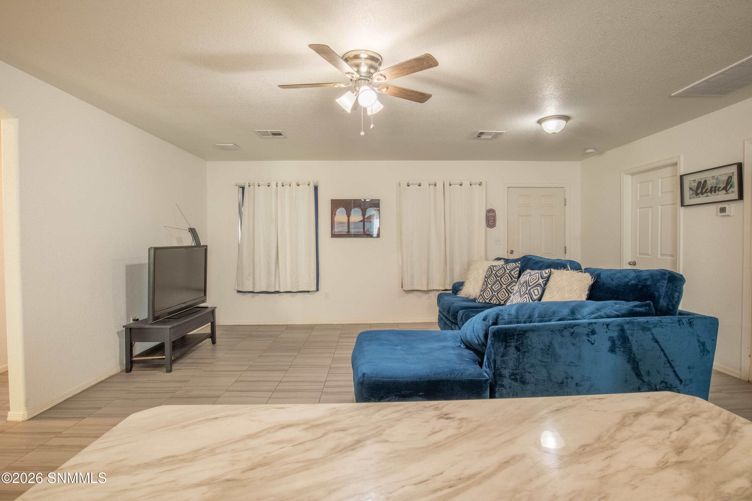 430 Anchor Court Property Photo 5