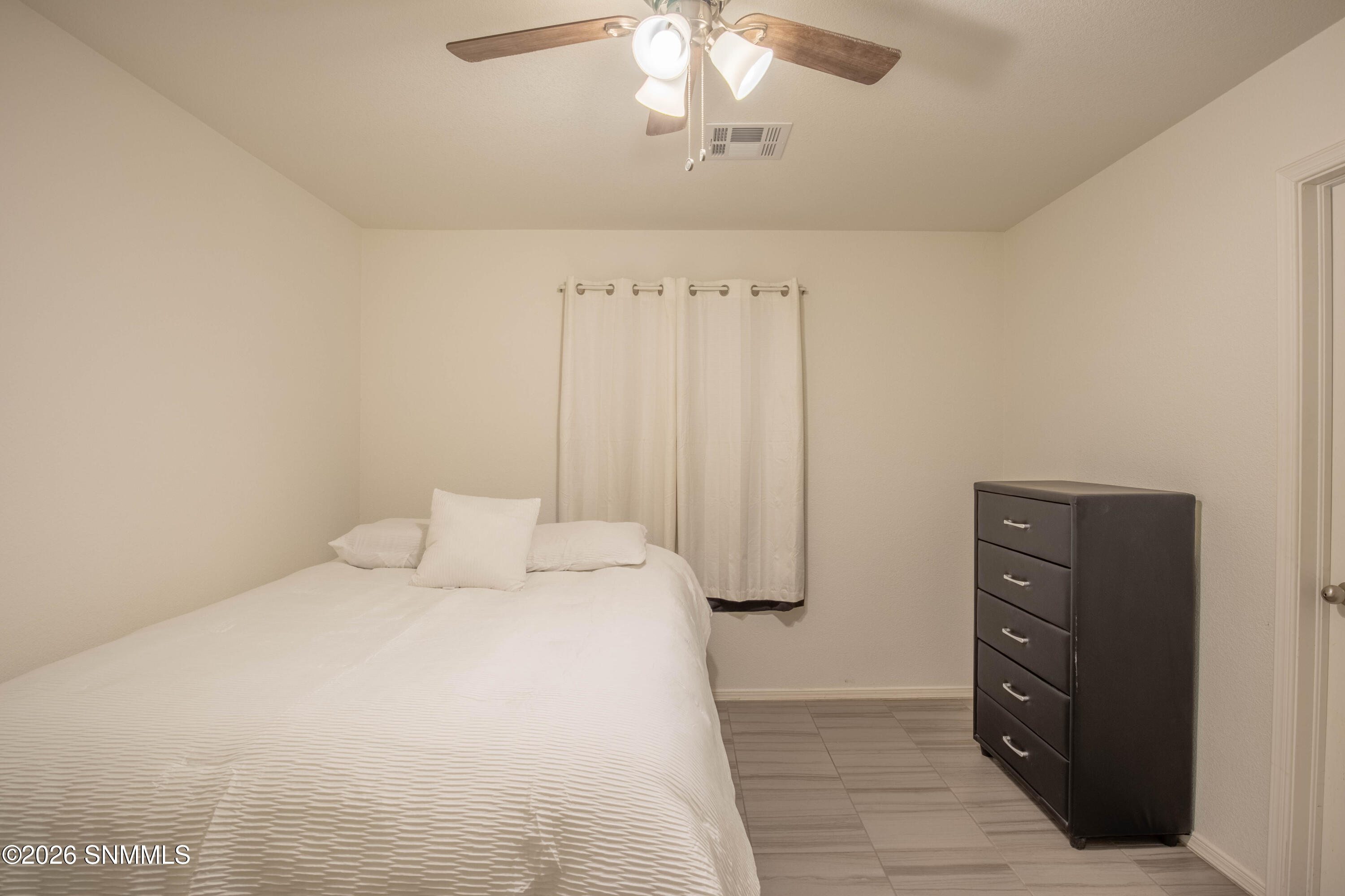 430 Anchor Court Property Photo 16