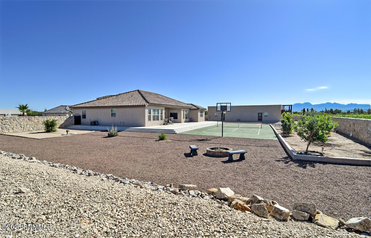 4425 Dulcinea Drive Property Photo 30