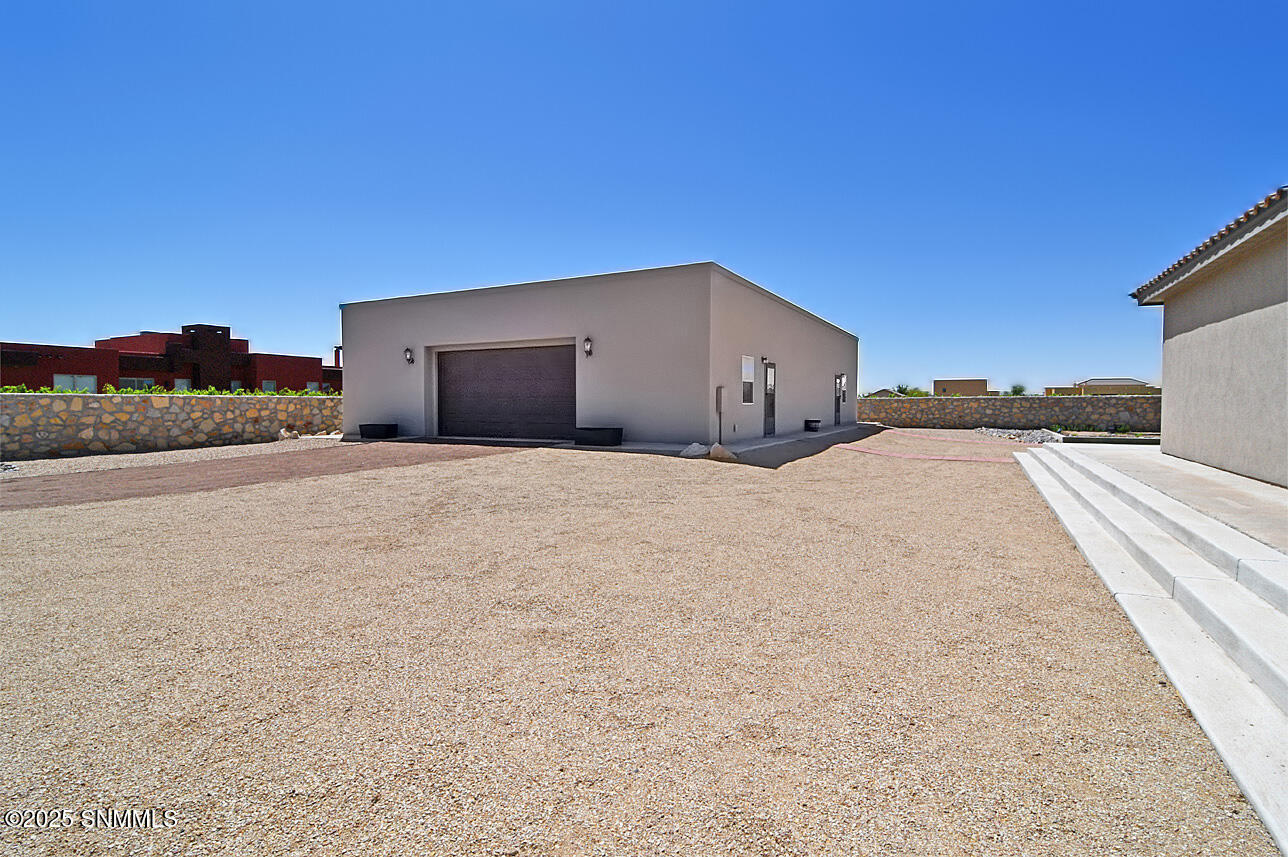 4425 Dulcinea Drive Property Photo 39