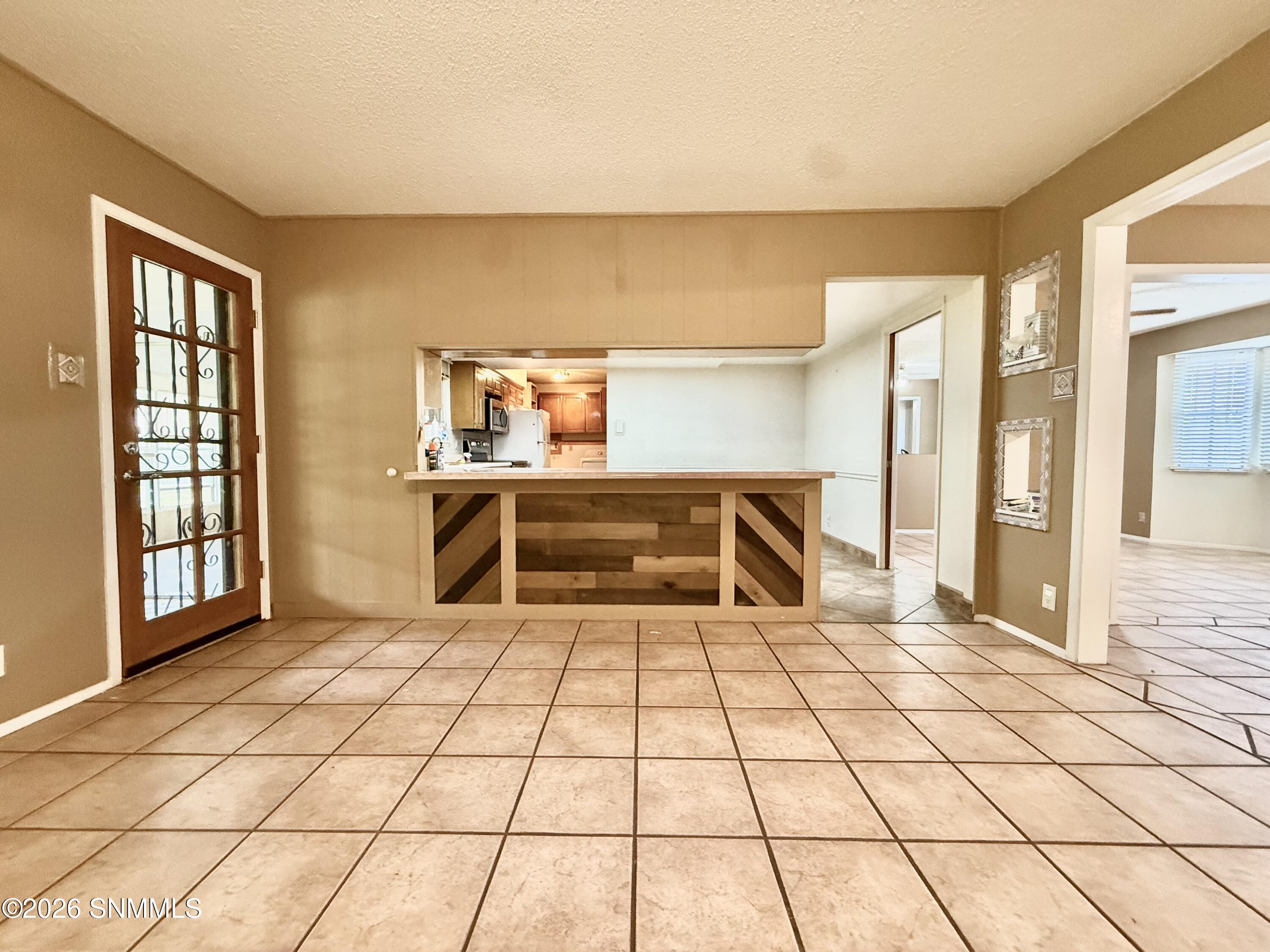 1650 Mariposa Drive Property Photo 11