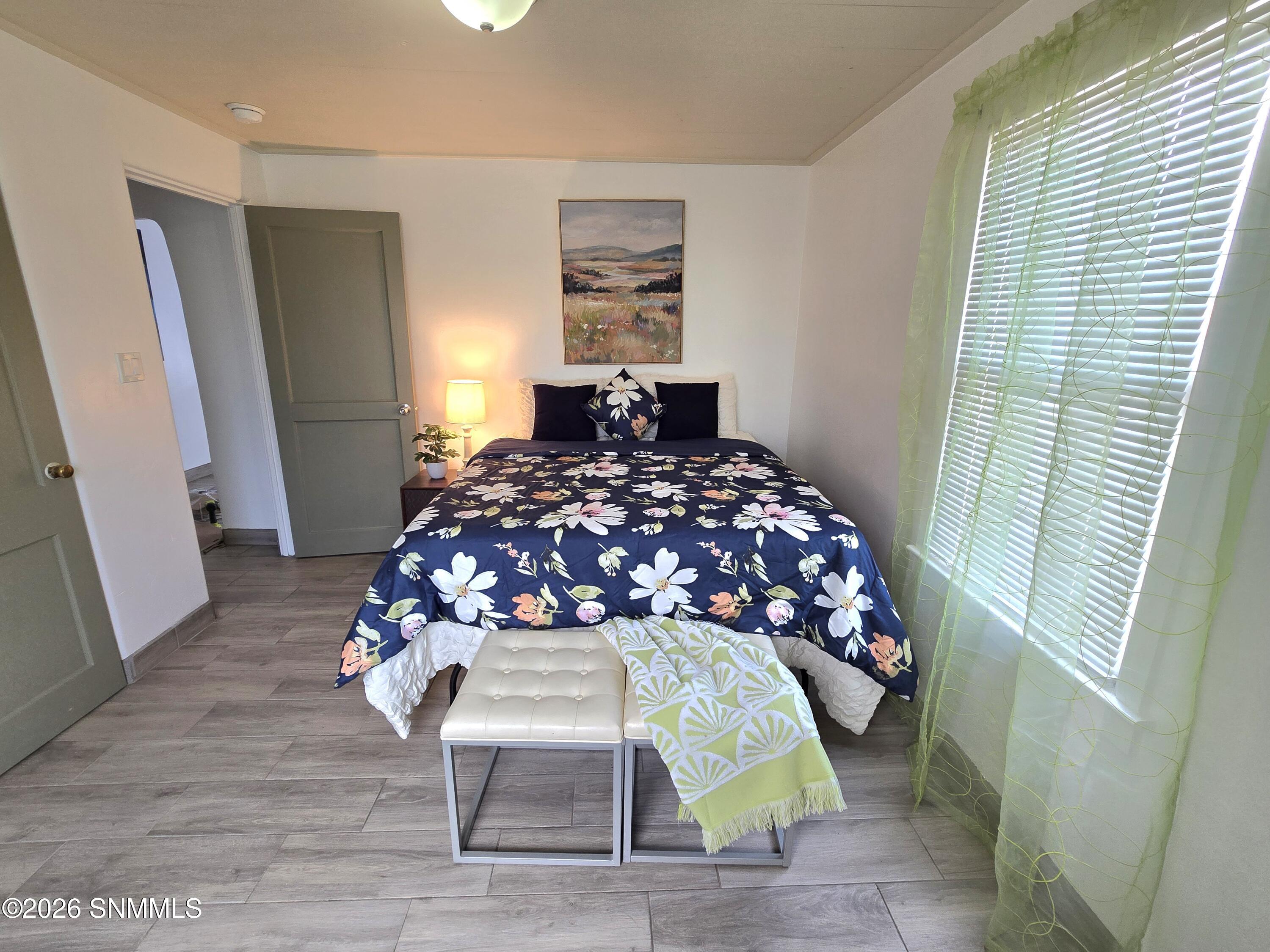 902 Foster Road Property Photo 10