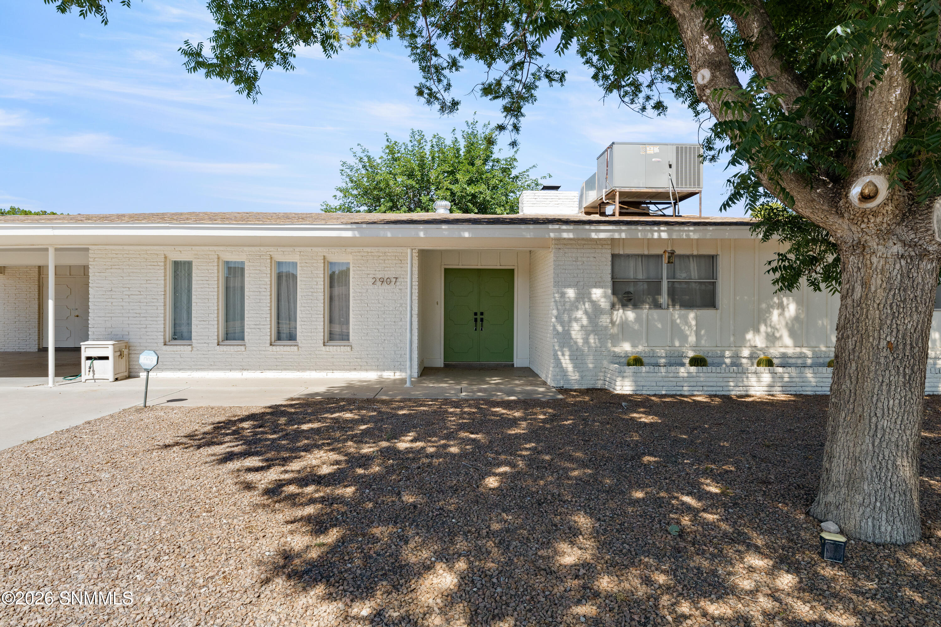2907 Devendale Avenue Property Photo 3