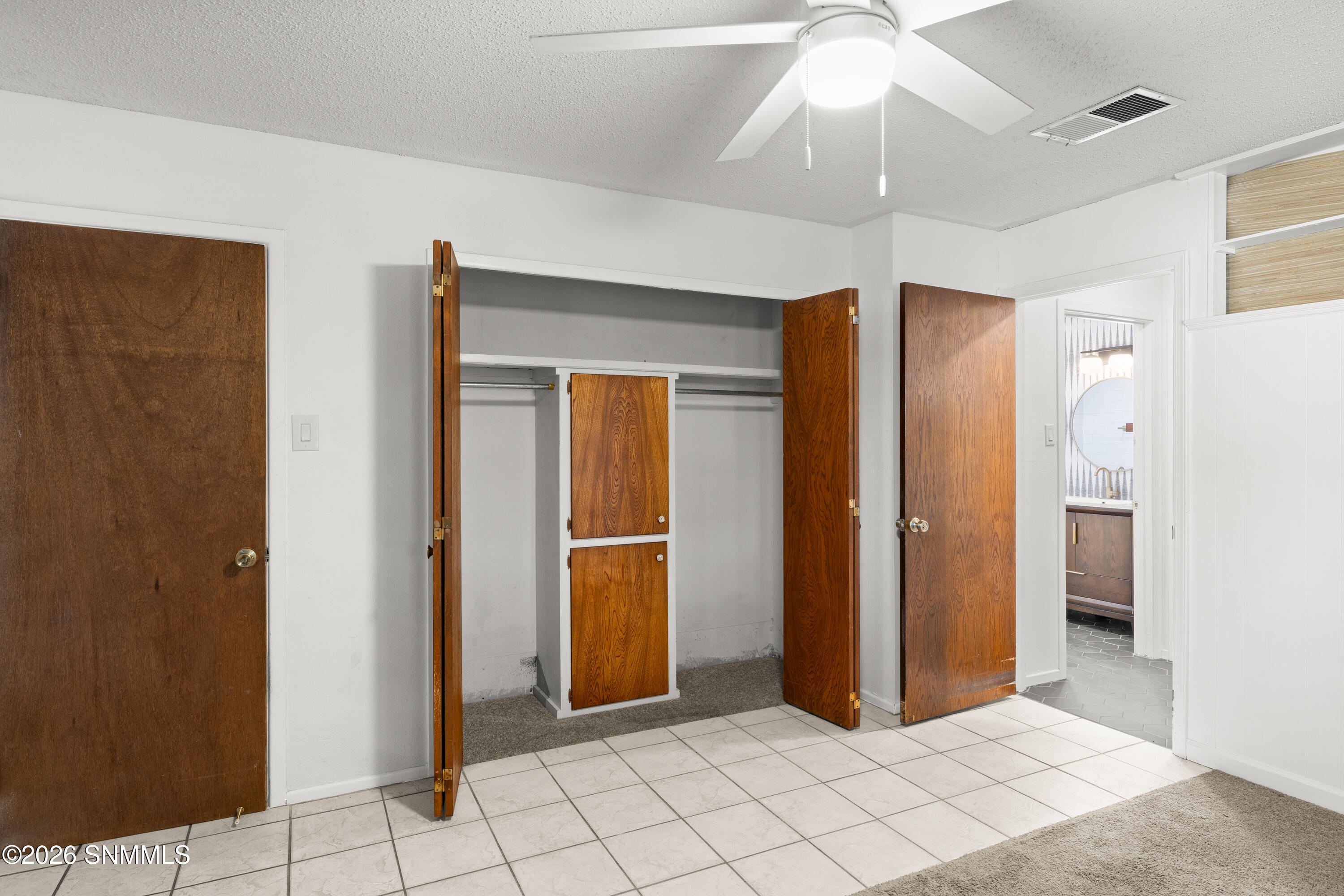 2907 Devendale Avenue Property Photo 16