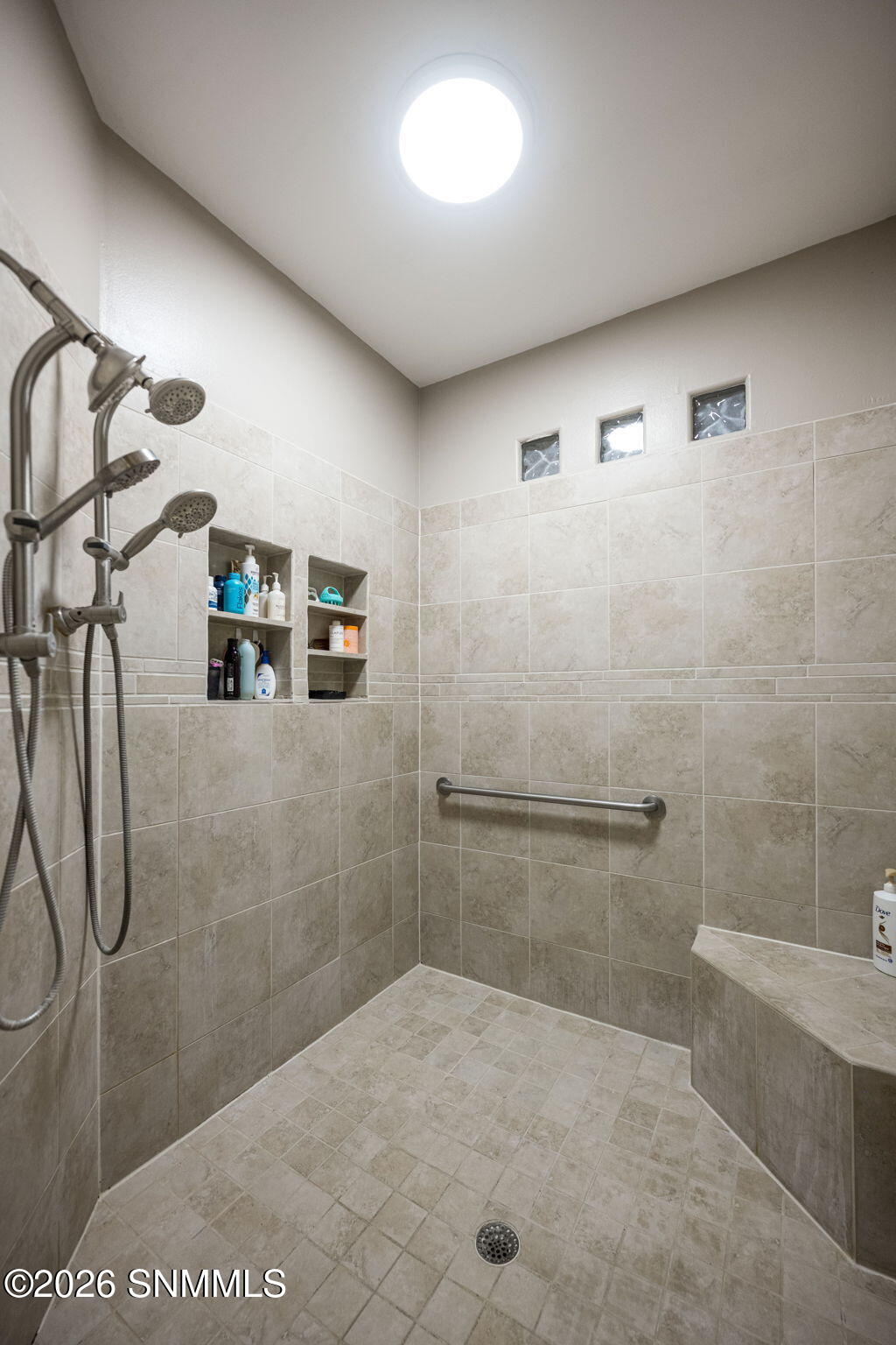 5657 Calle De Paradise Property Photo 46