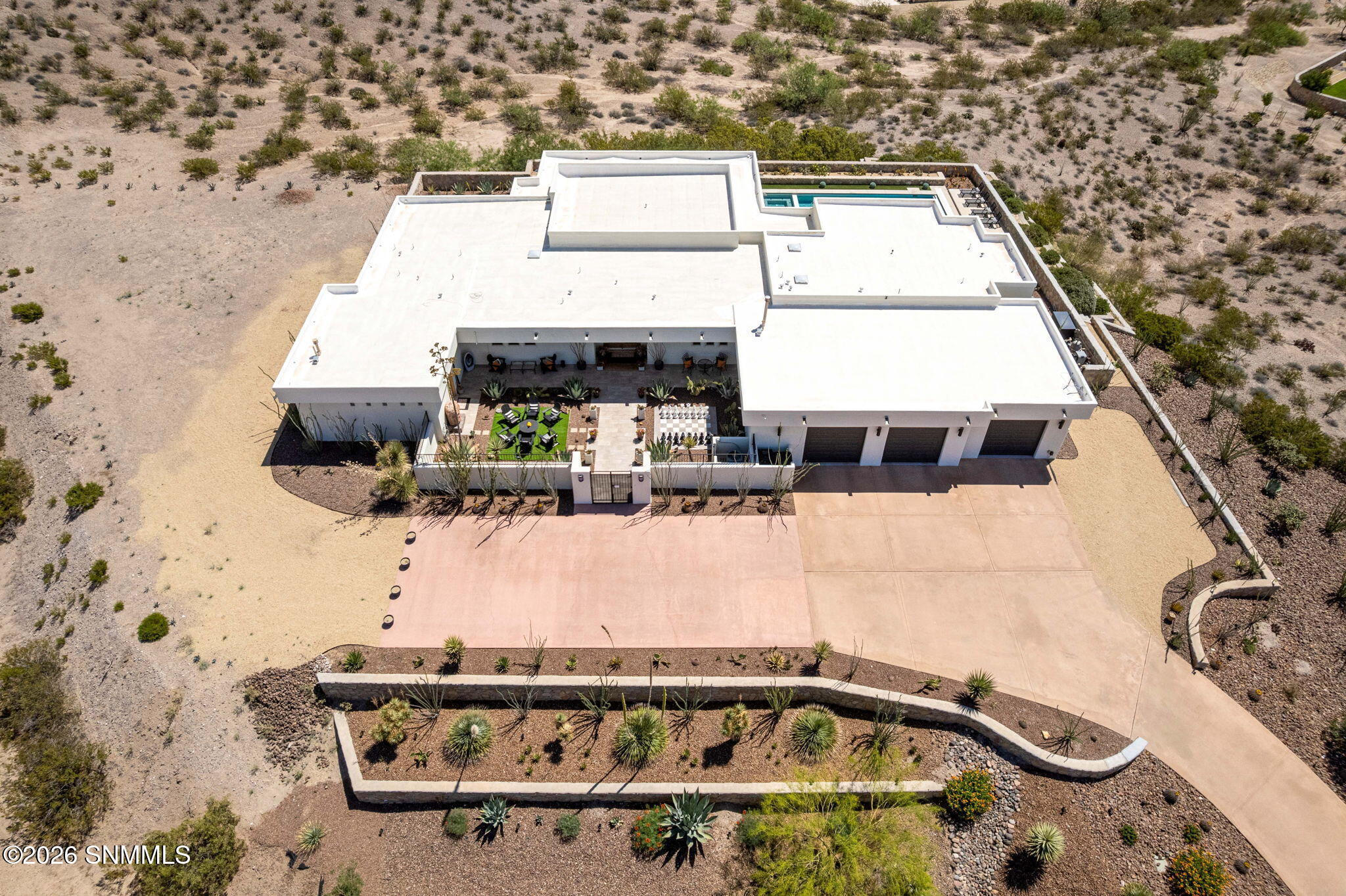 5657 Calle De Paradise Property Photo 90