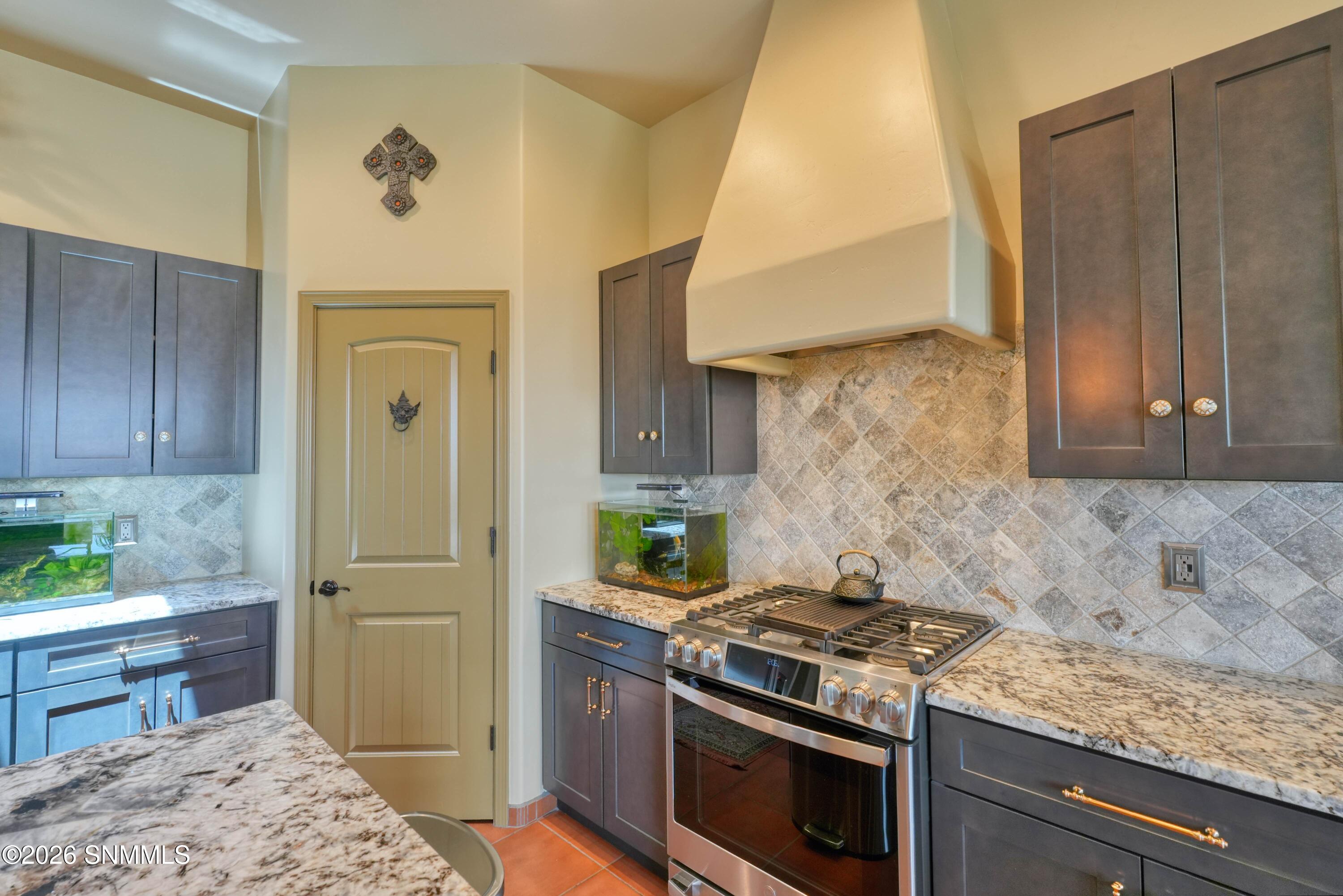 1298 Sisley Place Property Photo 15