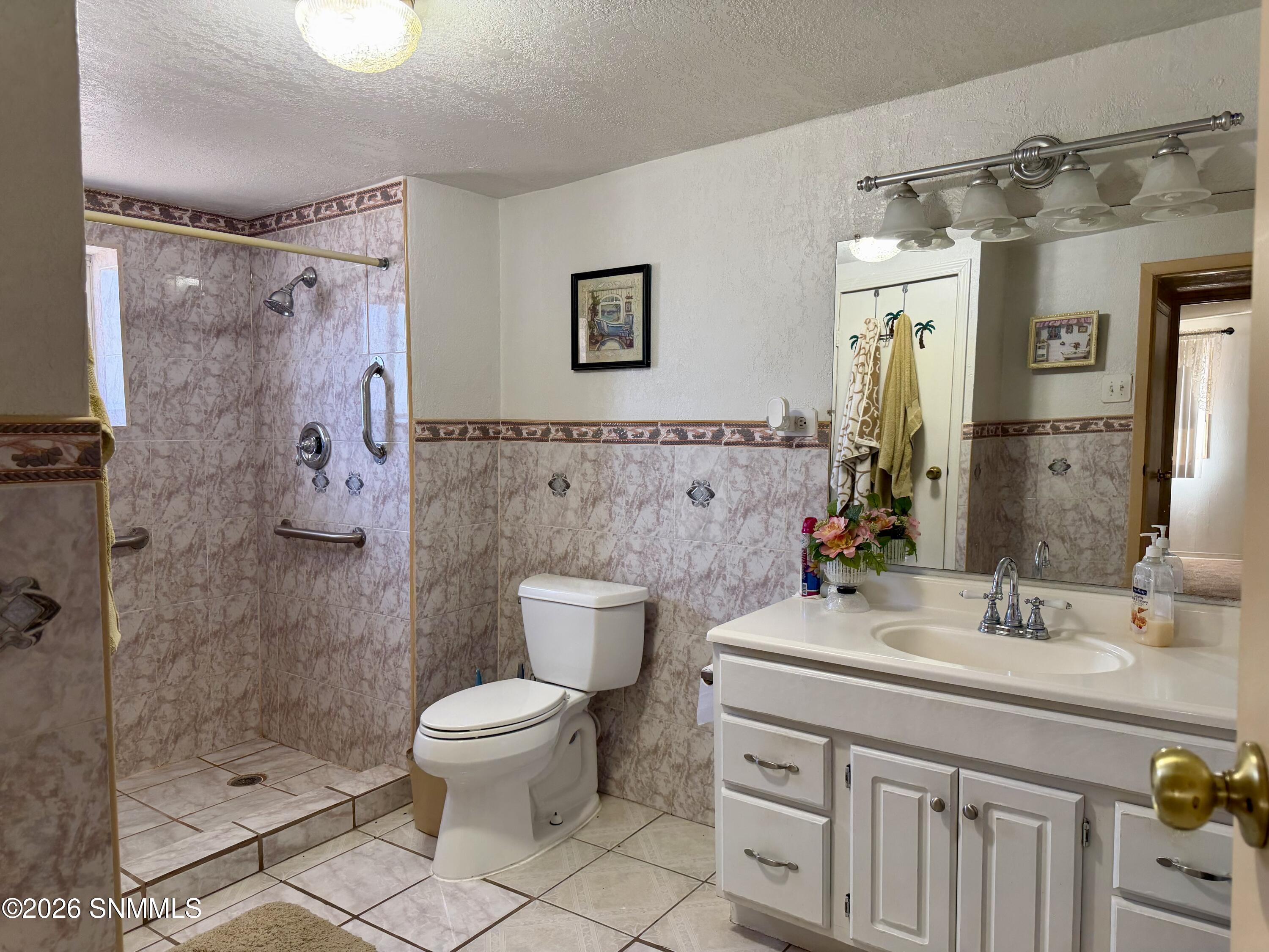 1109 Lincoln Street Property Photo 16