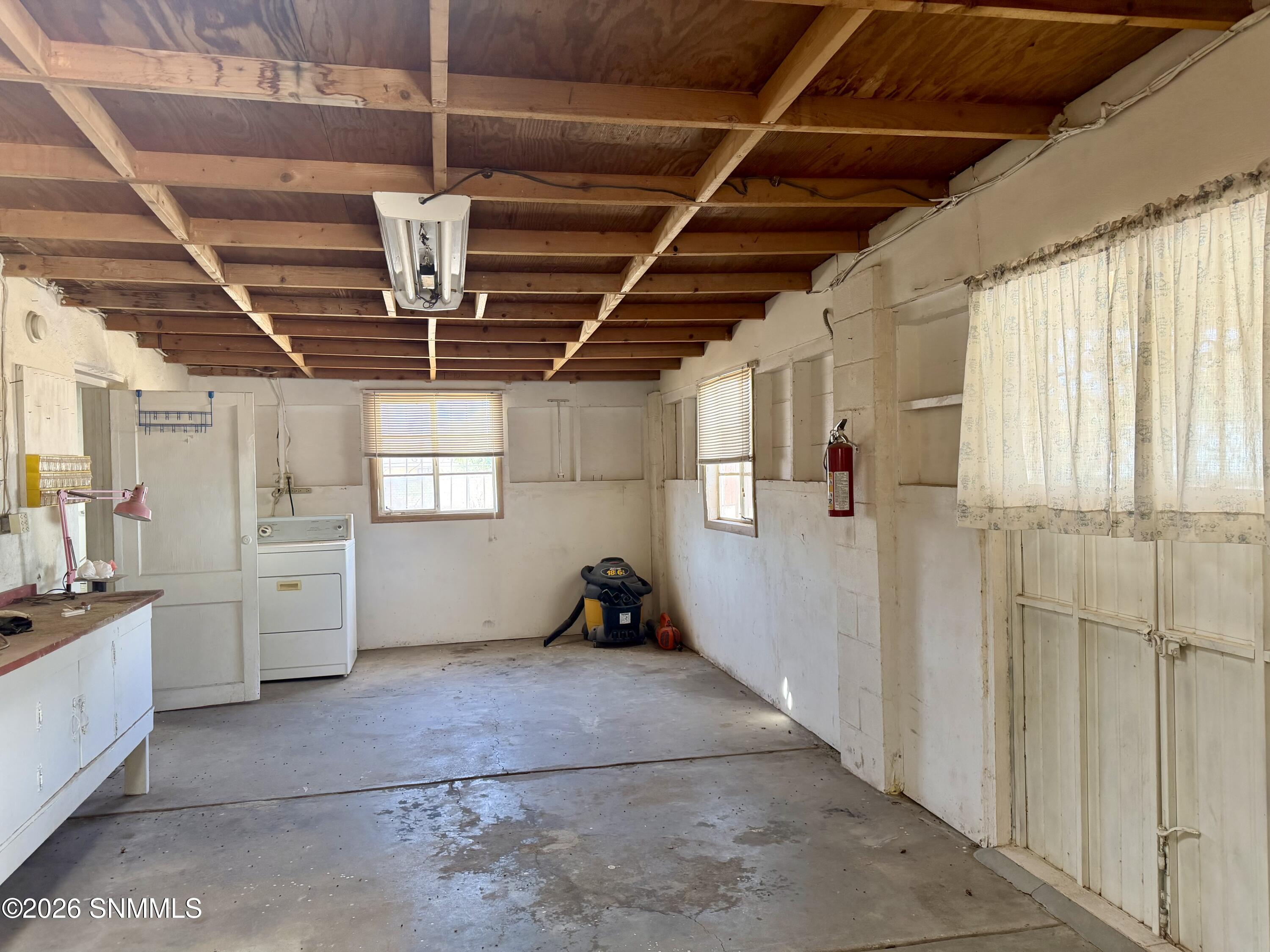 1109 Lincoln Street Property Photo 23