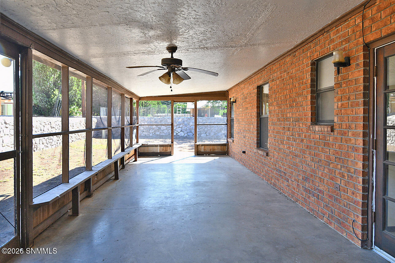 601 Lenox Avenue Property Photo 7