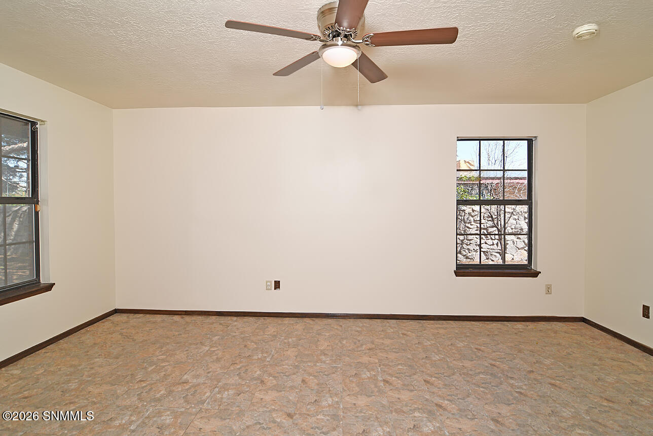 601 Lenox Avenue Property Photo 16