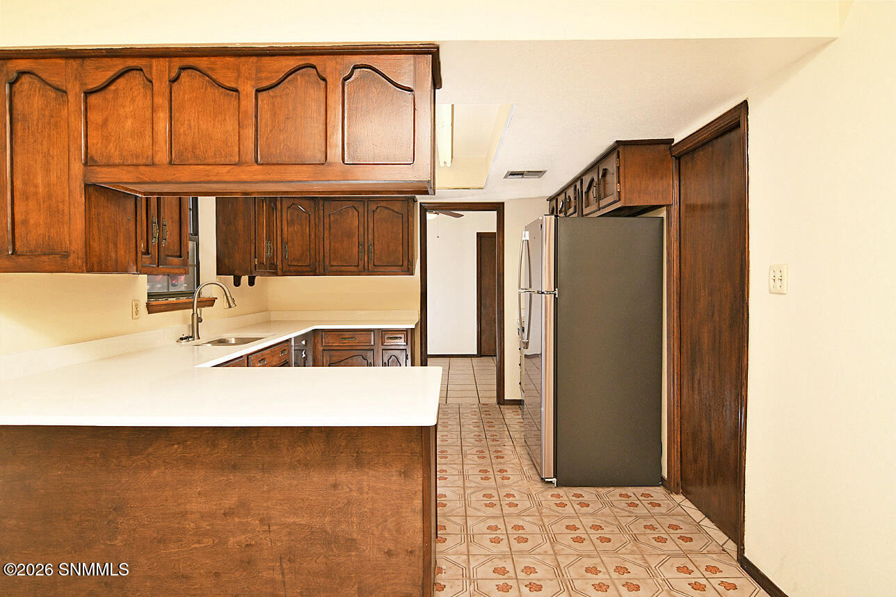 601 Lenox Avenue Property Photo 20