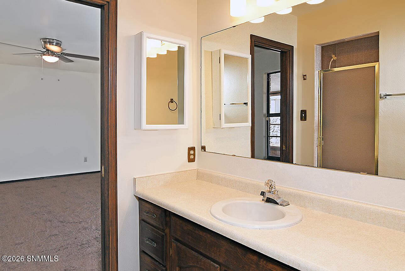 601 Lenox Avenue Property Photo 31