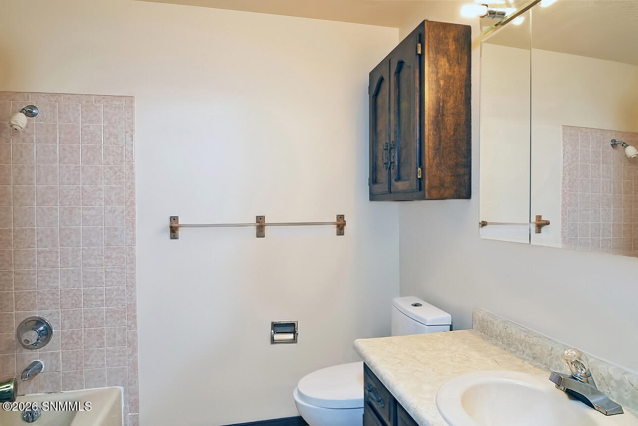 601 Lenox Avenue Property Photo 34
