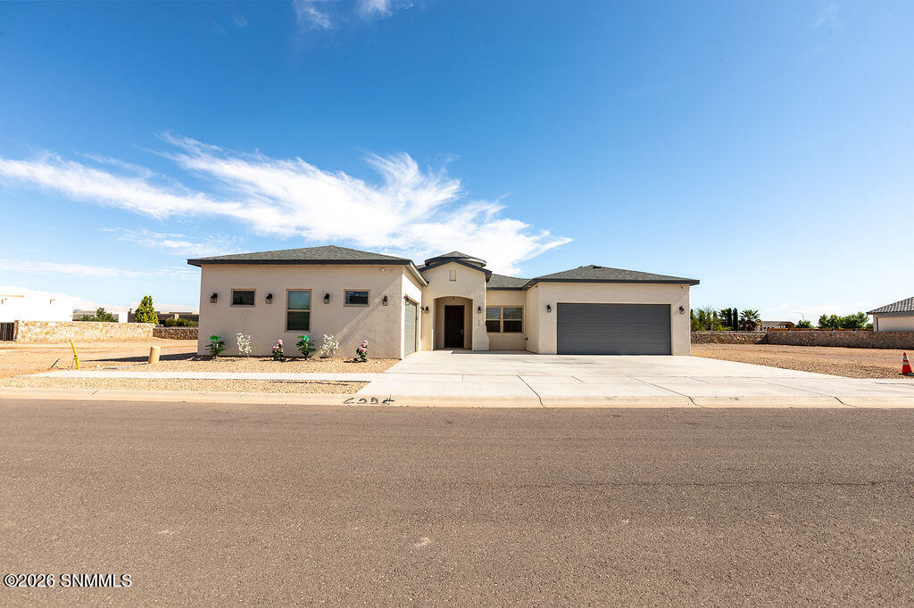 6225 Belvedere Loop Property Photo 2