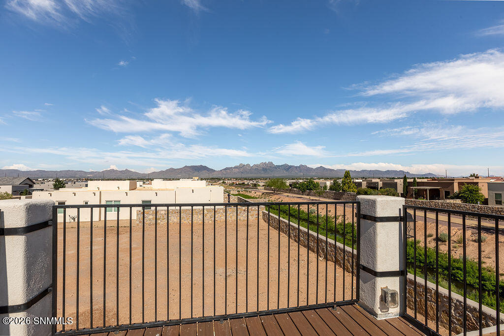 6225 Belvedere Loop Property Photo 4