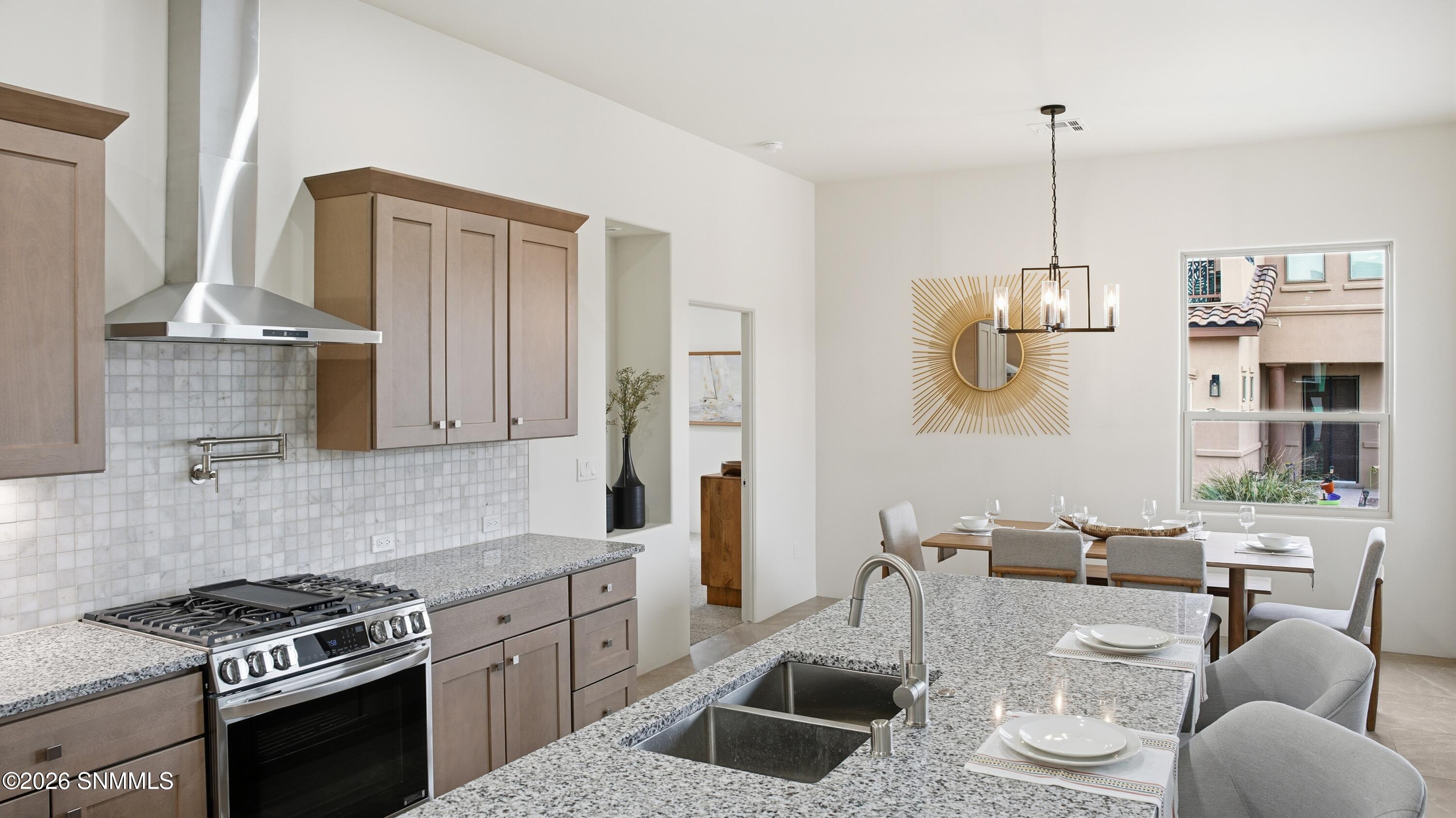 201 Las Cruces Property Photo 13