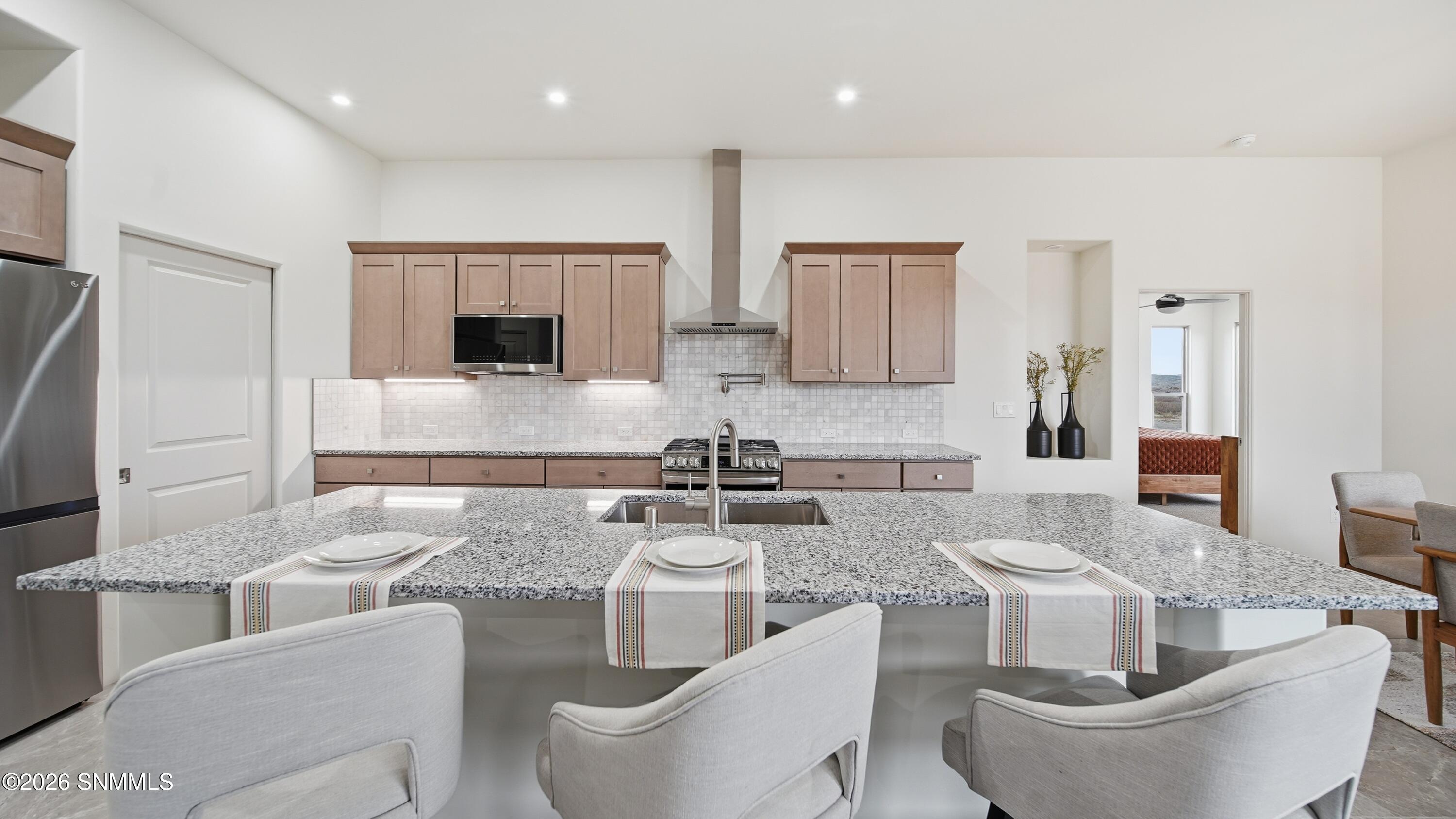 201 Las Cruces Property Photo 14