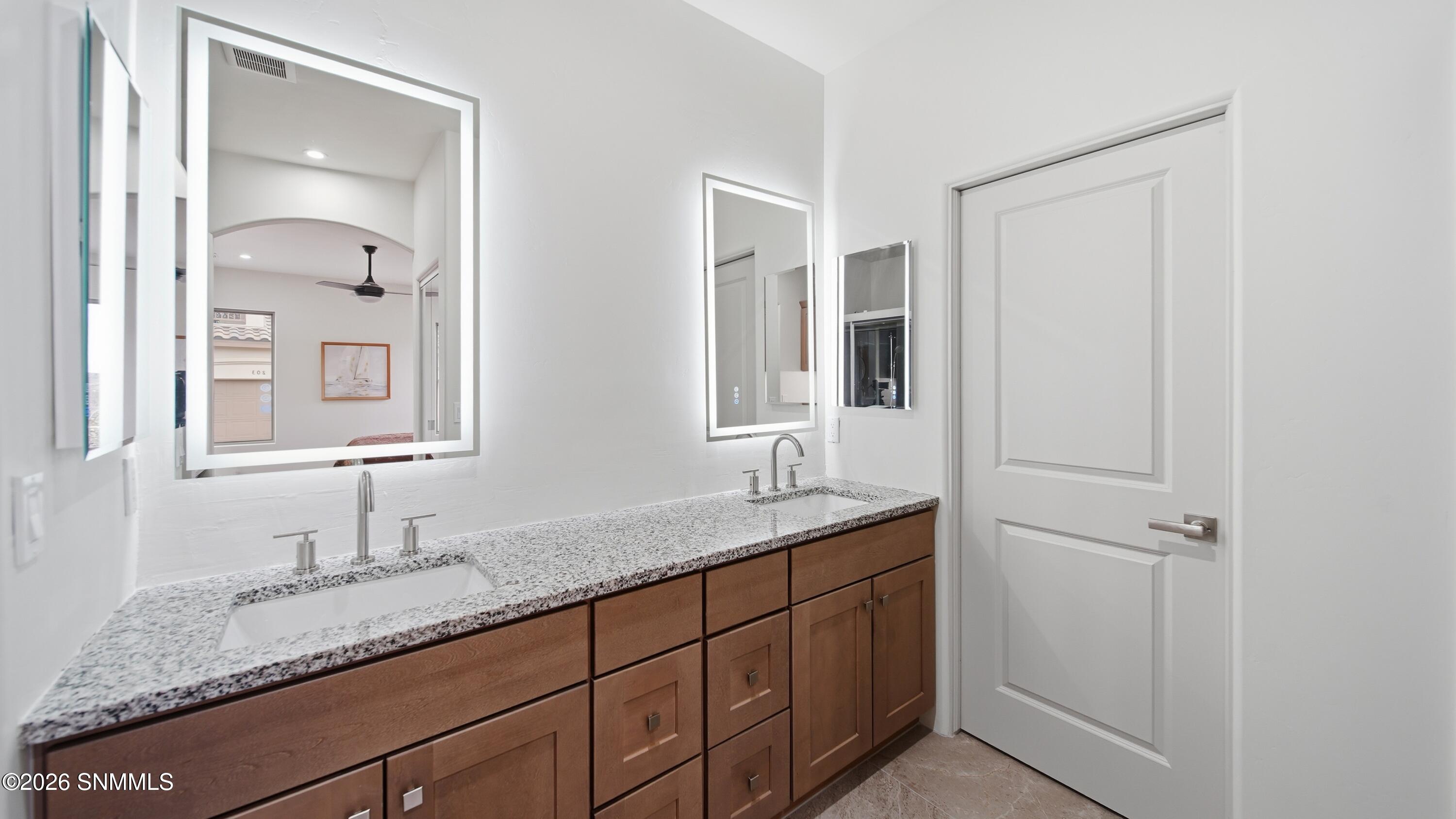 201 Las Cruces Property Photo 16