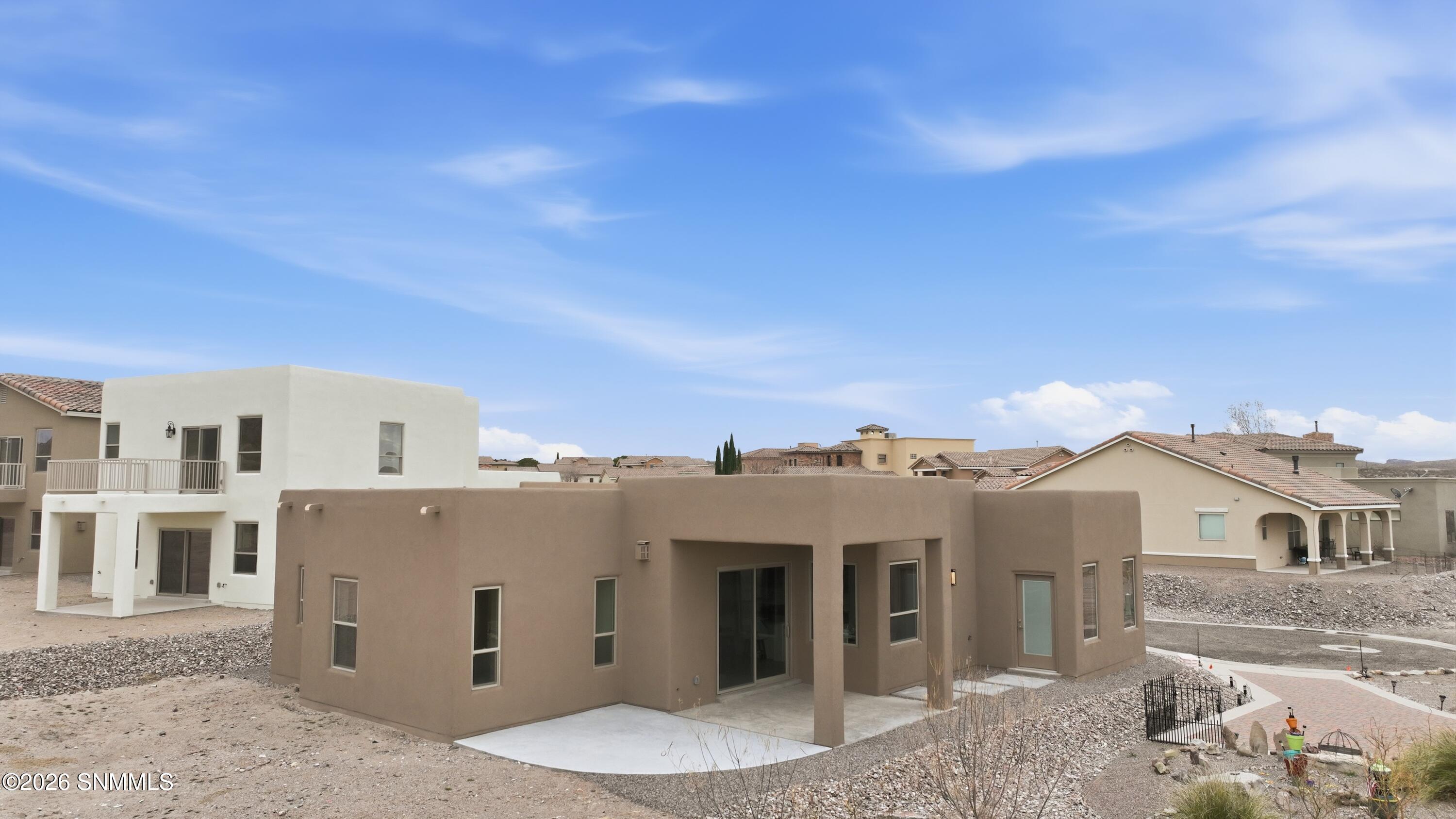 201 Las Cruces Property Photo 26