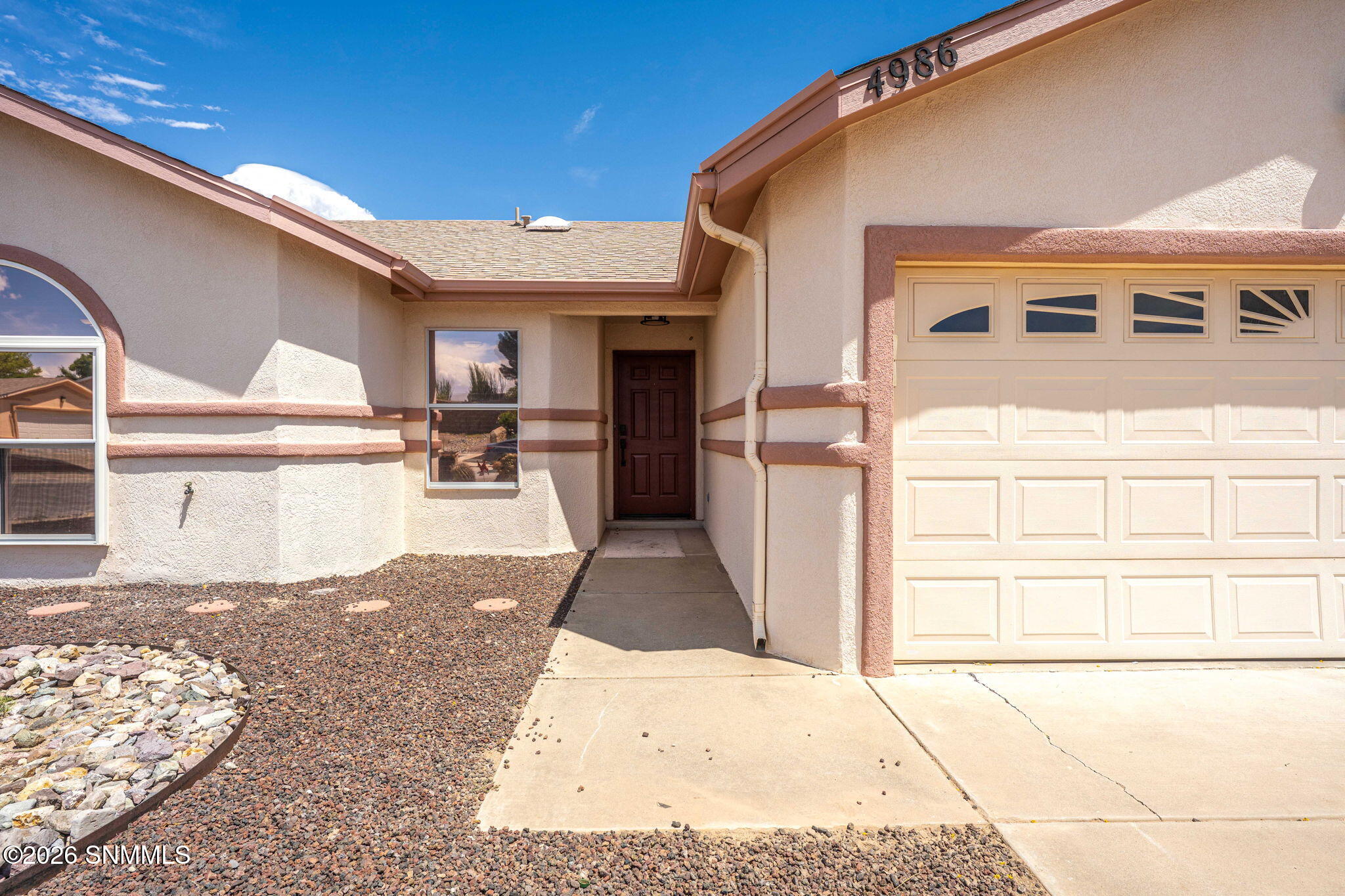4986 Gem Place Property Photo 3