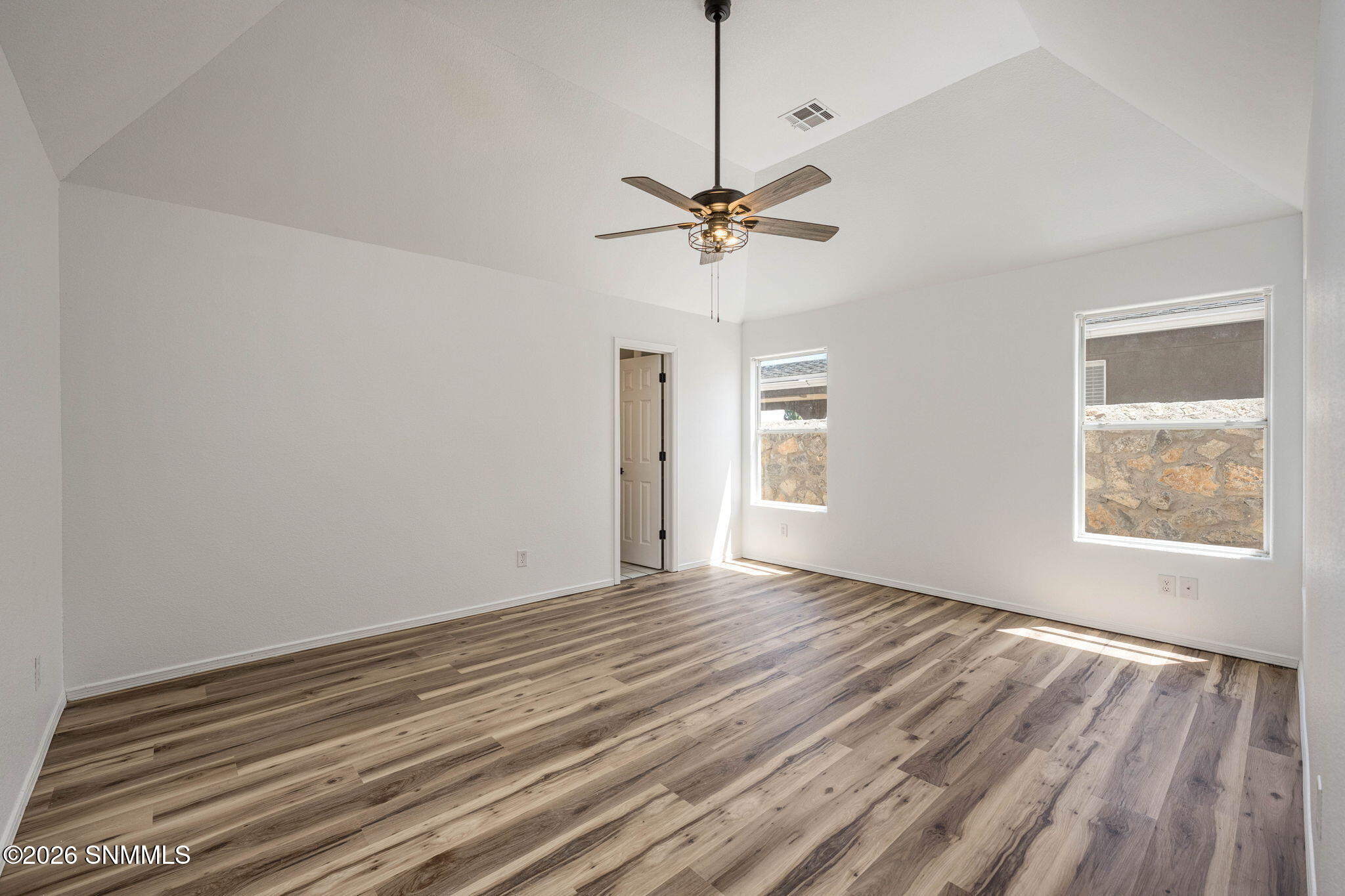 4986 Gem Place Property Photo 15
