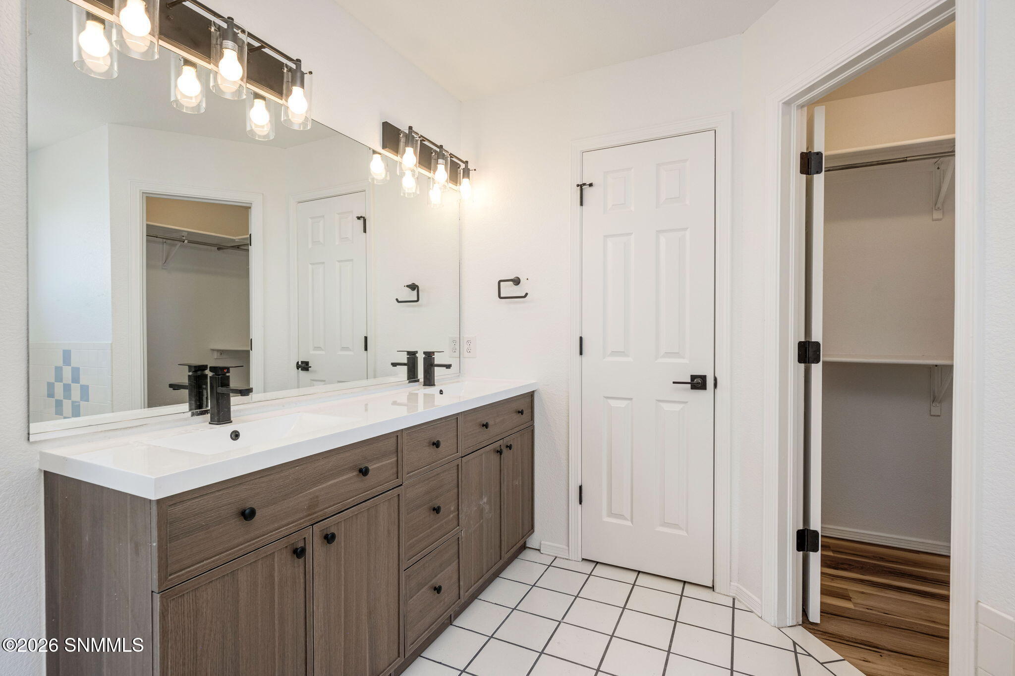 4986 Gem Place Property Photo 19