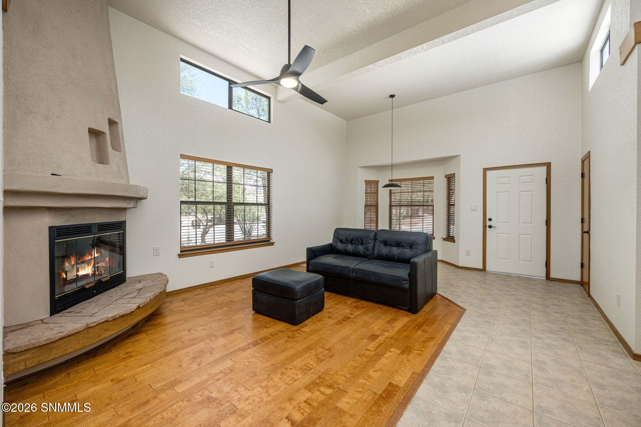 2083 Pinecone Way Property Photo 2
