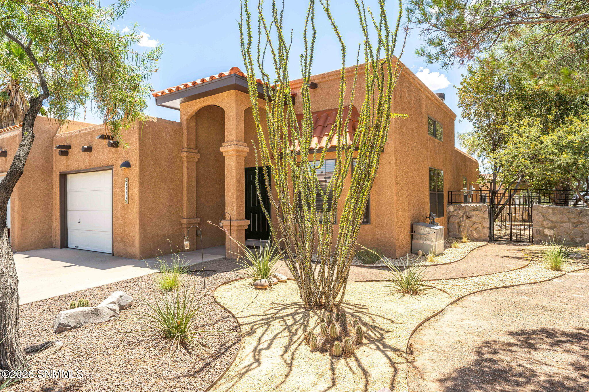 2083 Pinecone Way Property Photo 5