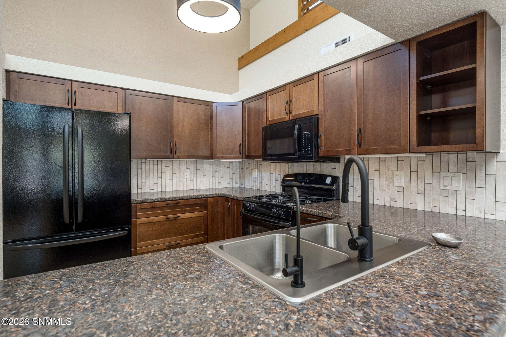 2083 Pinecone Way Property Photo 15