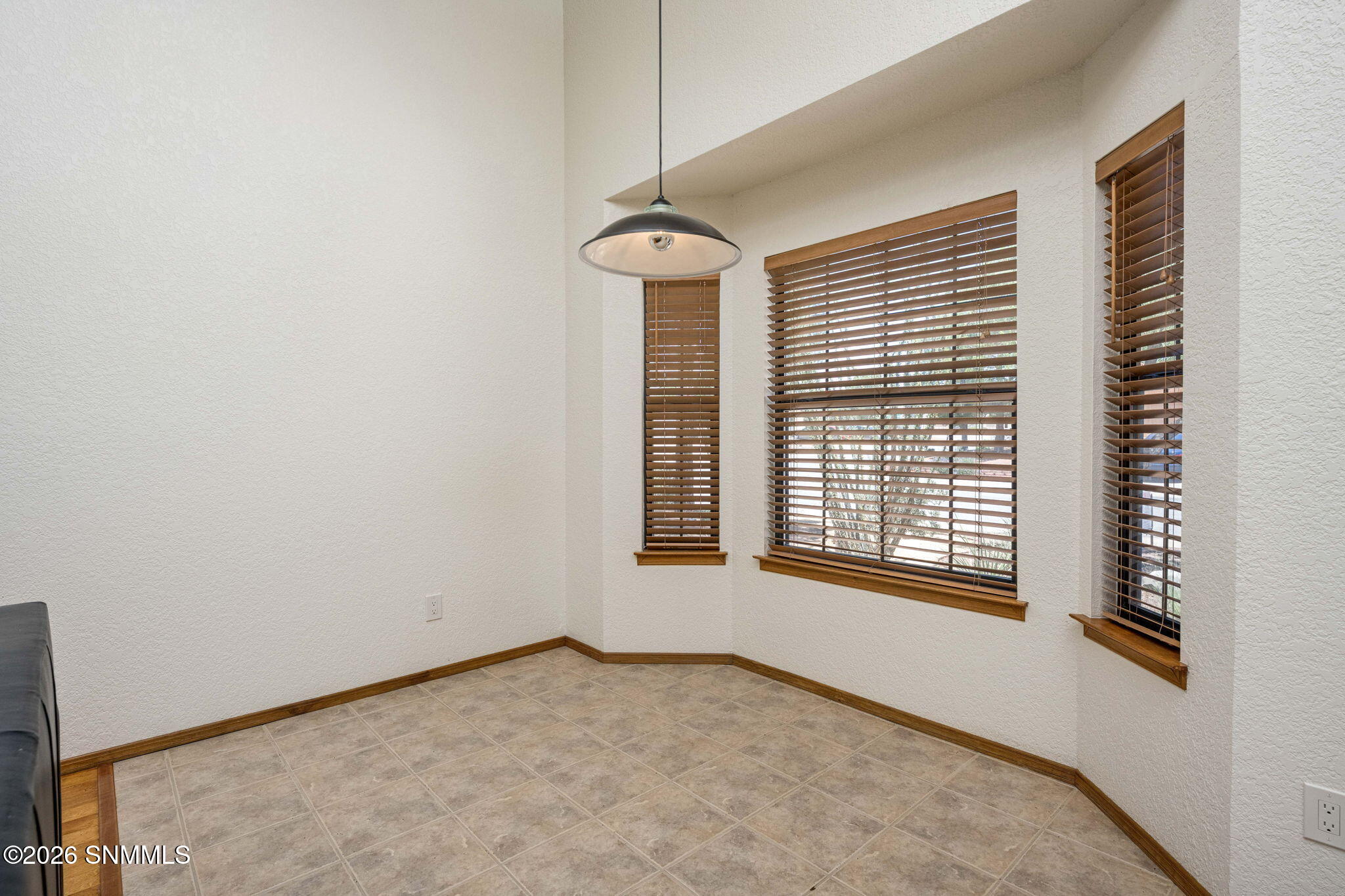 2083 Pinecone Way Property Photo 17