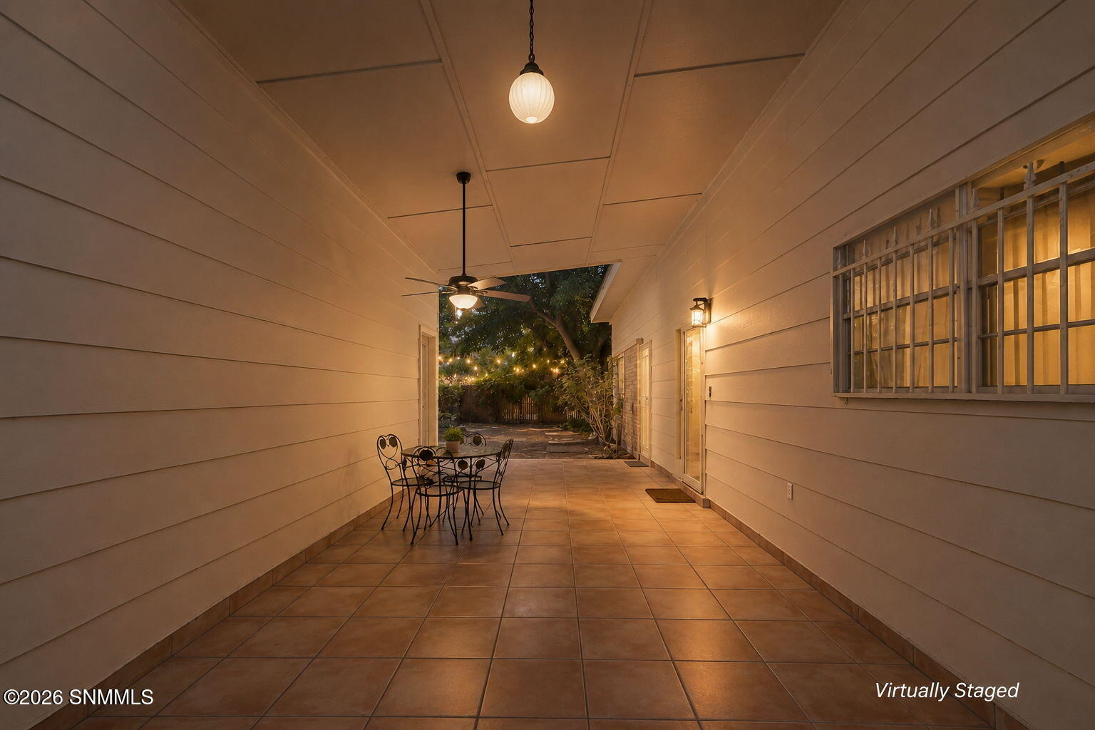 301 Capri Arc Property Photo 9