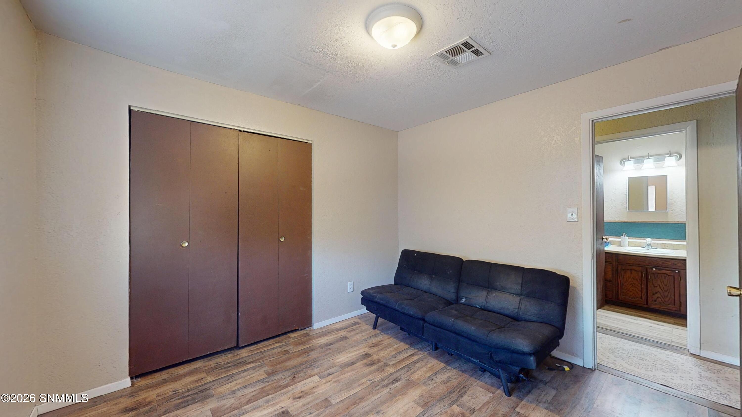 4623 Chamizal Road Property Photo 13