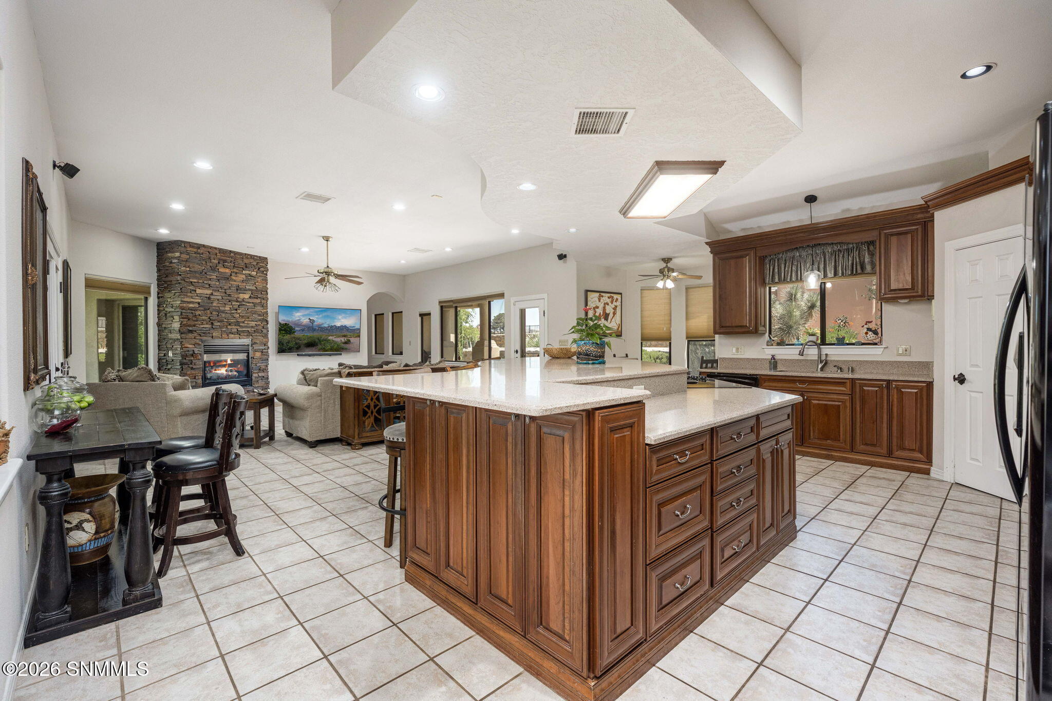 4331 Superstition Drive Property Photo 11