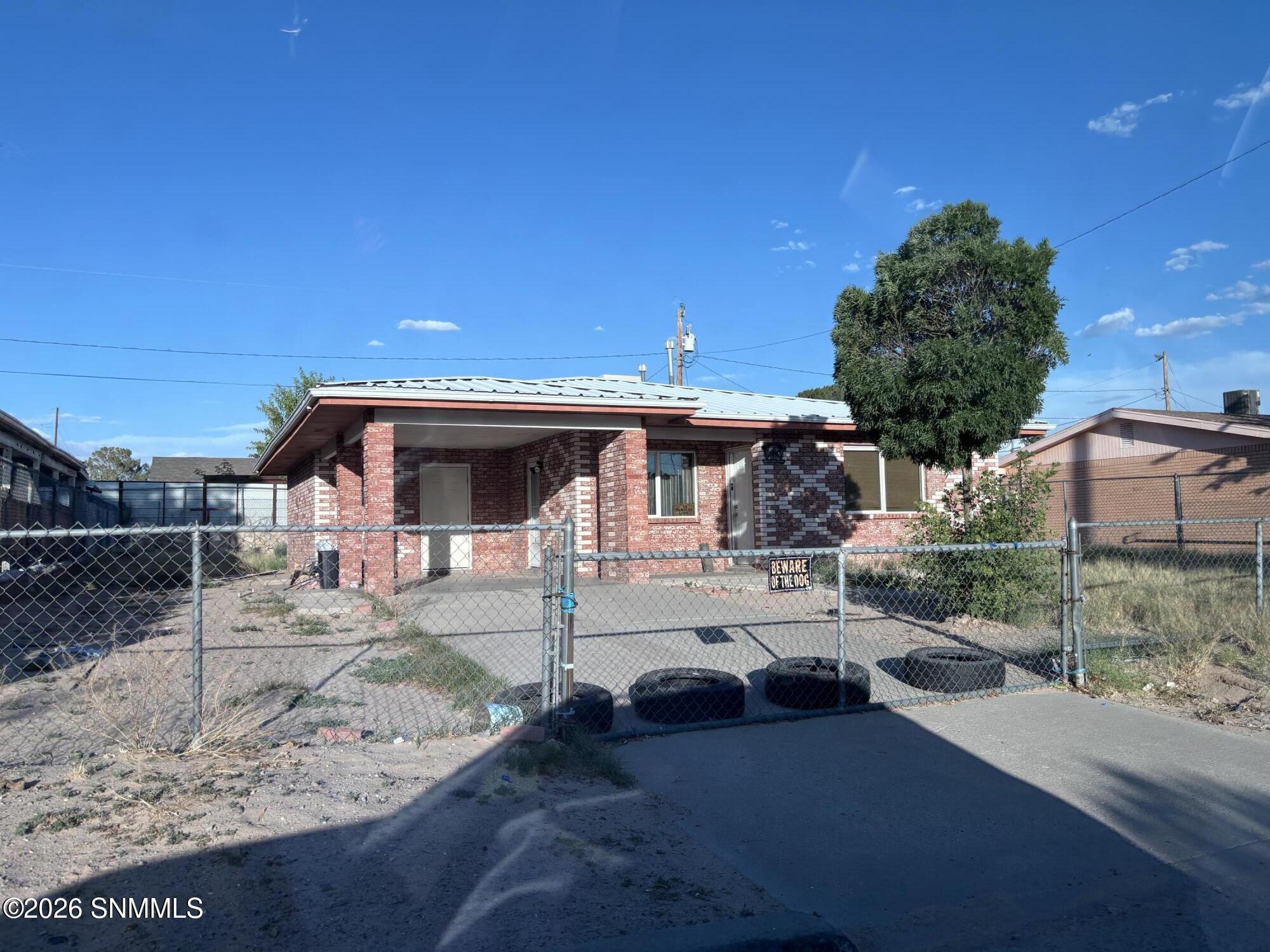 1606 Lou Andes Road Property Photo 4