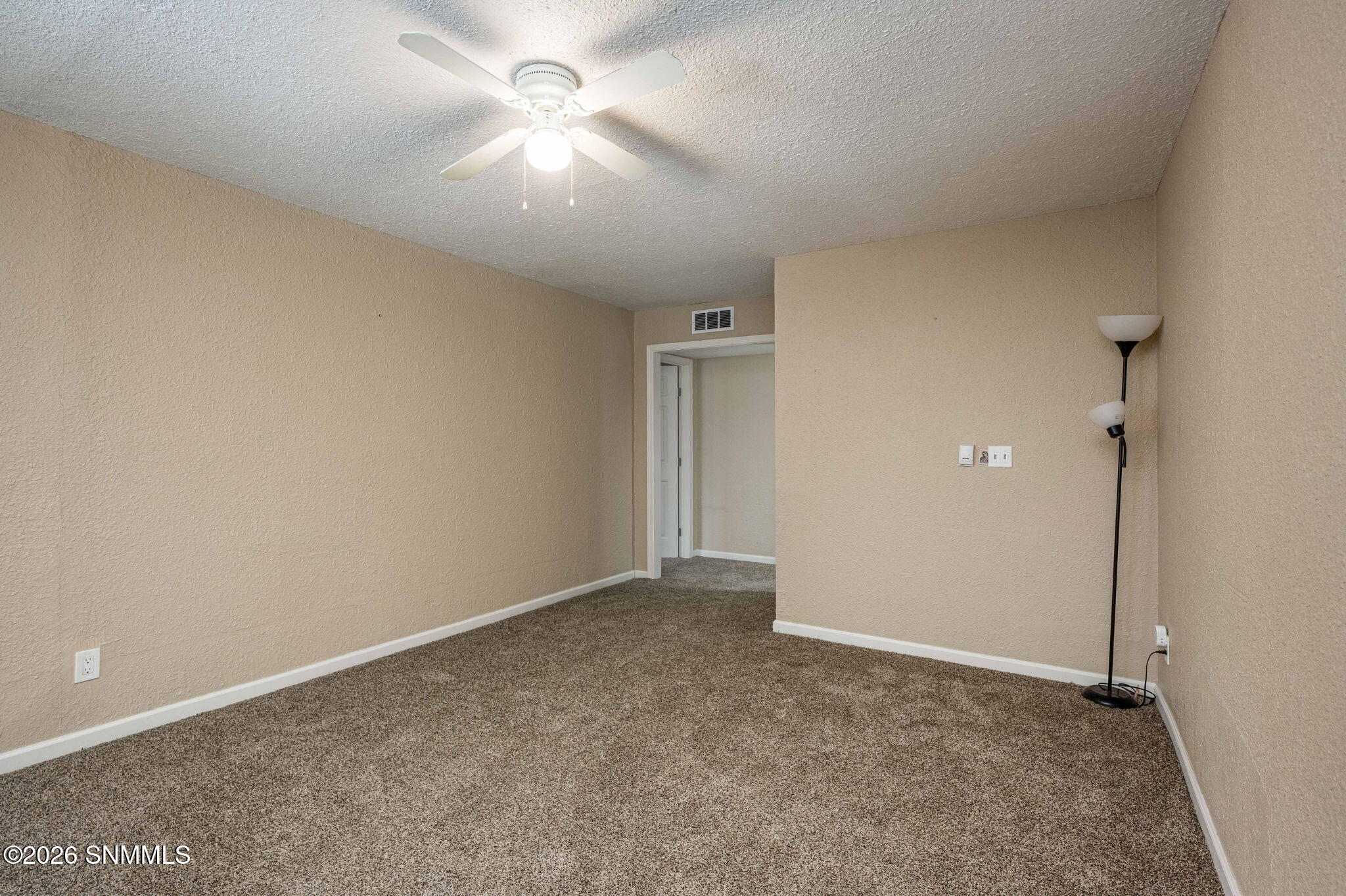 1250 W Ethel Avenue Property Photo 10