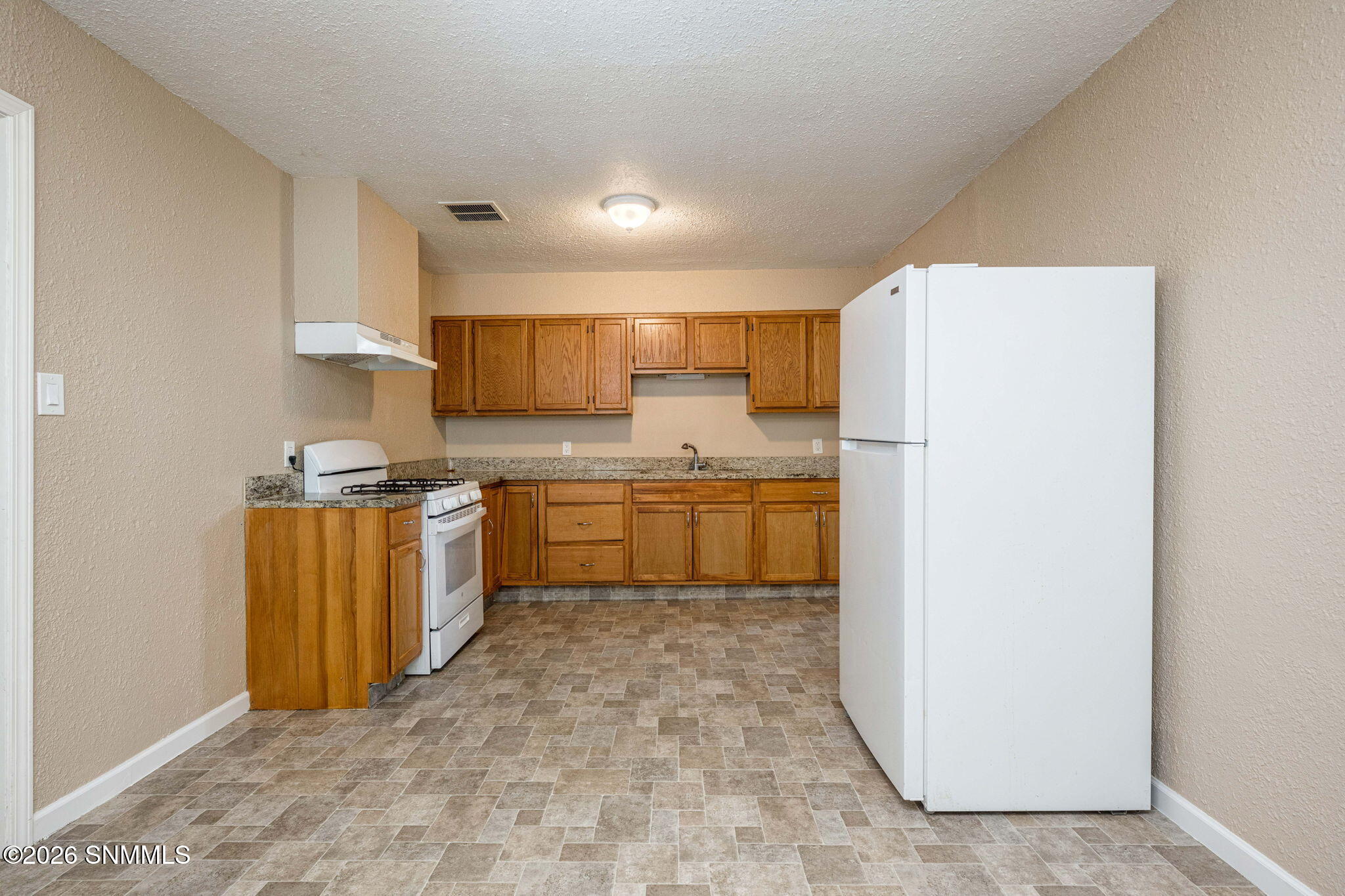 1250 W Ethel Avenue Property Photo 14