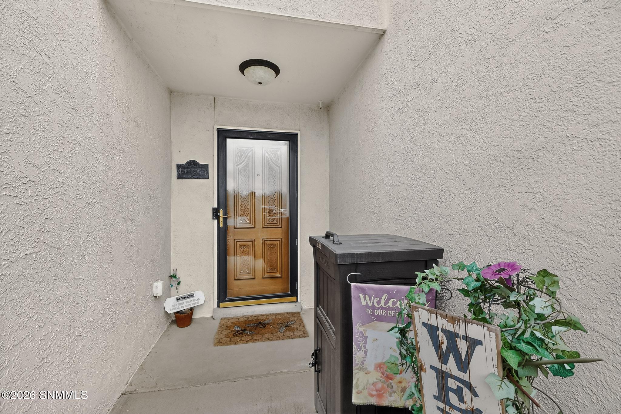 4136 E Winchester Road Property Photo 6
