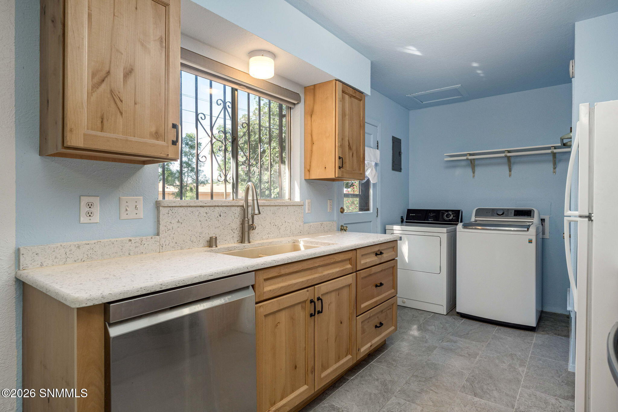 1836 Juniper Avenue Property Photo 10