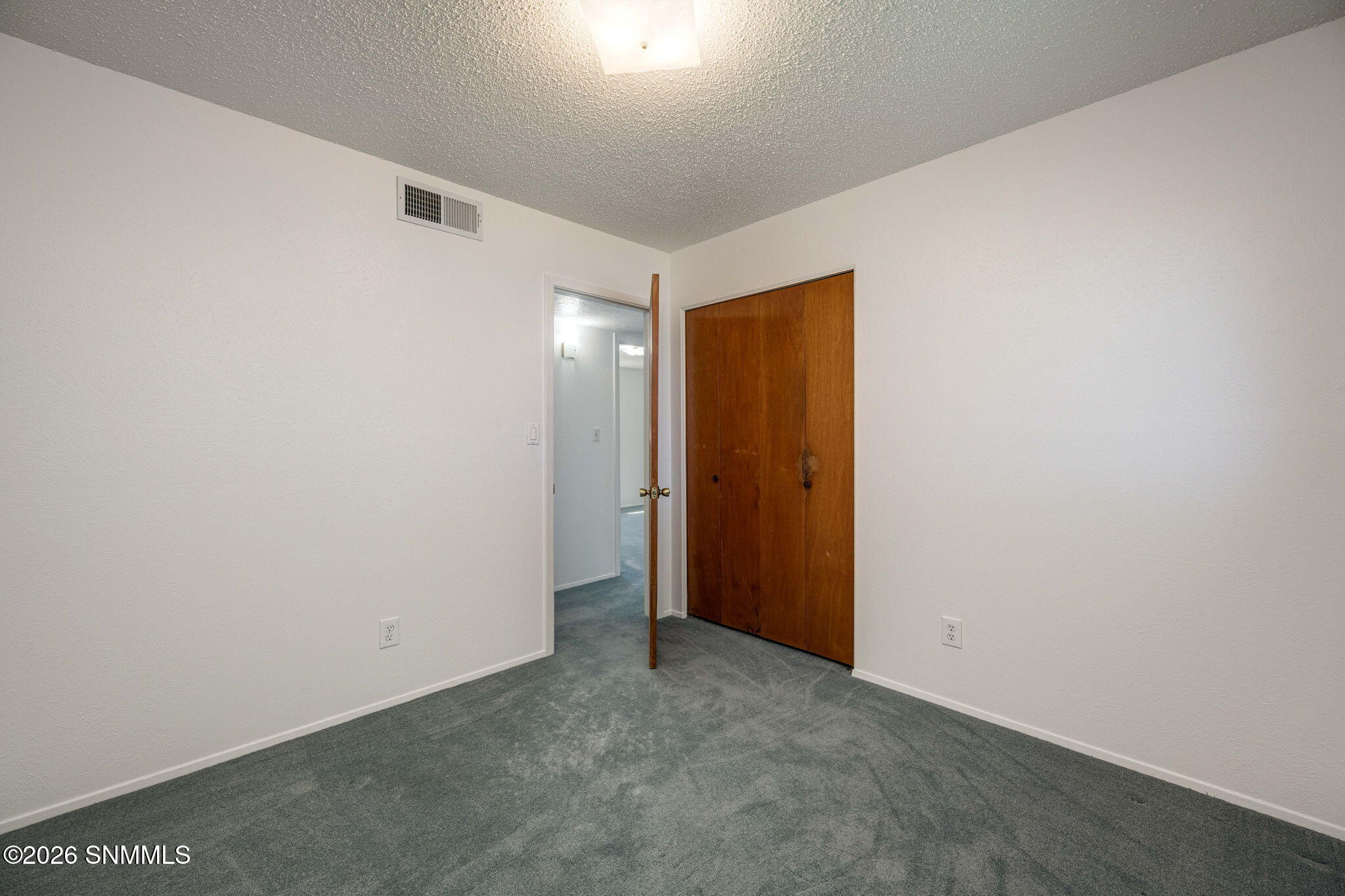 1836 Juniper Avenue Property Photo 16