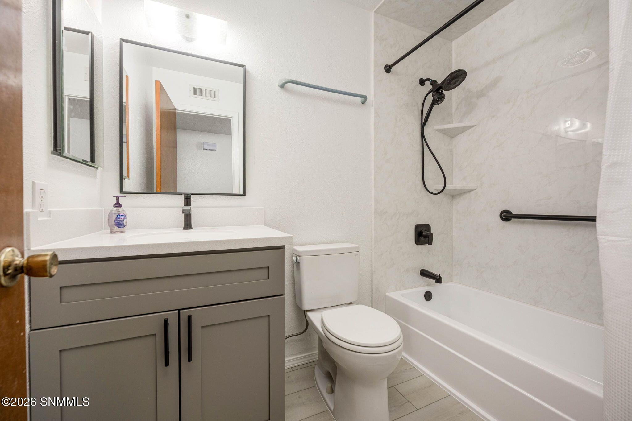 1836 Juniper Avenue Property Photo 18