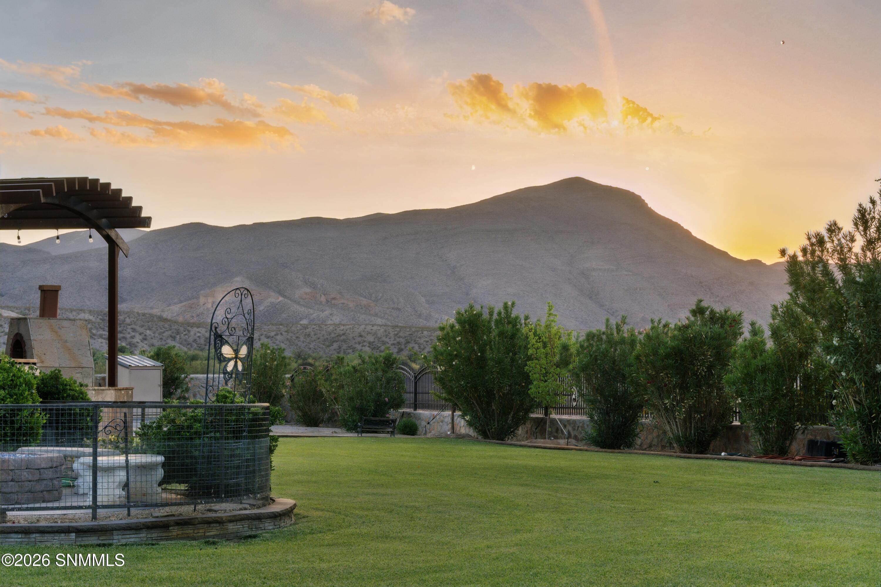 7920 Apache Canyon Drive Property Photo 4